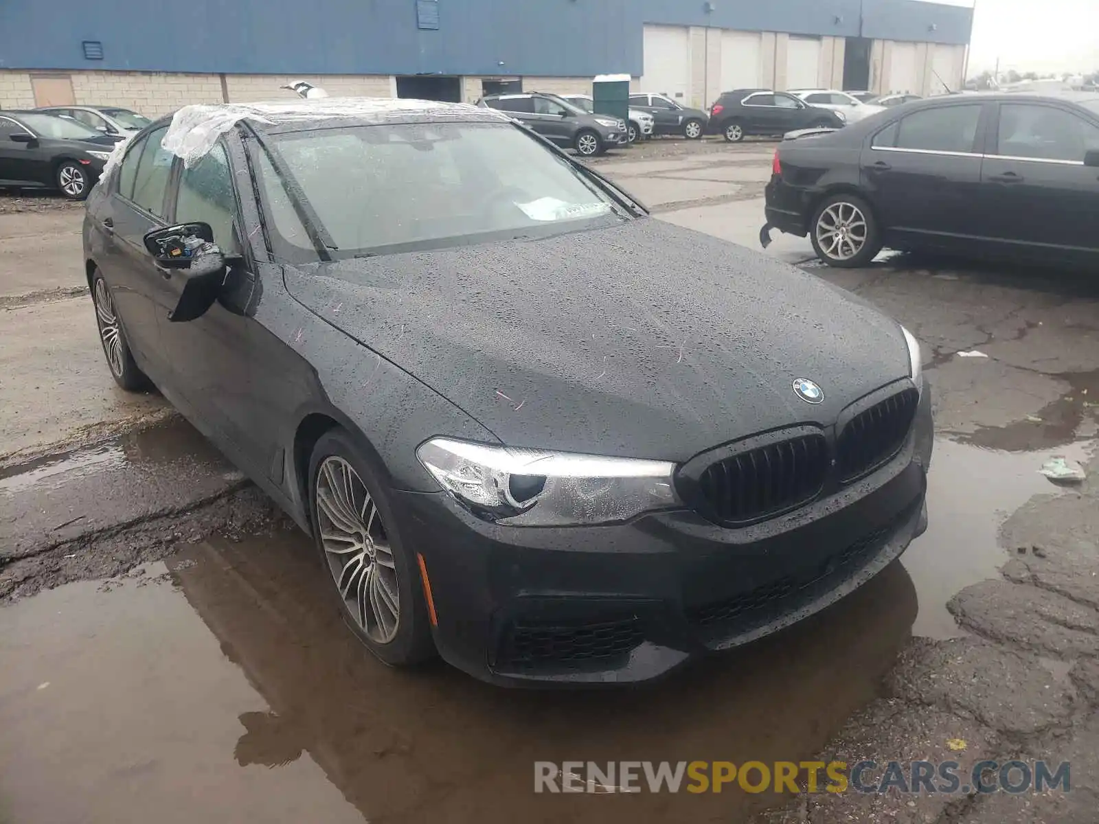 1 Photograph of a damaged car WBAJE7C50KWD55238 BMW 5 SERIES 2019