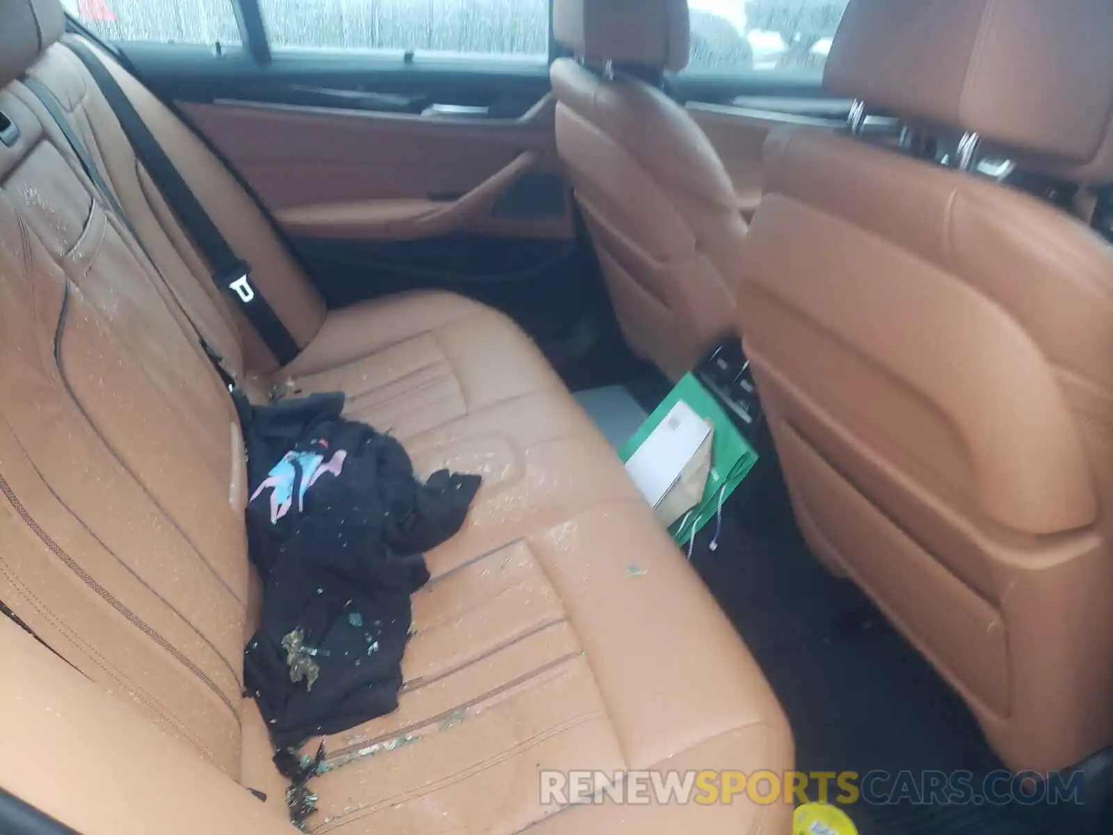 6 Photograph of a damaged car WBAJE7C50KWD55238 BMW 5 SERIES 2019