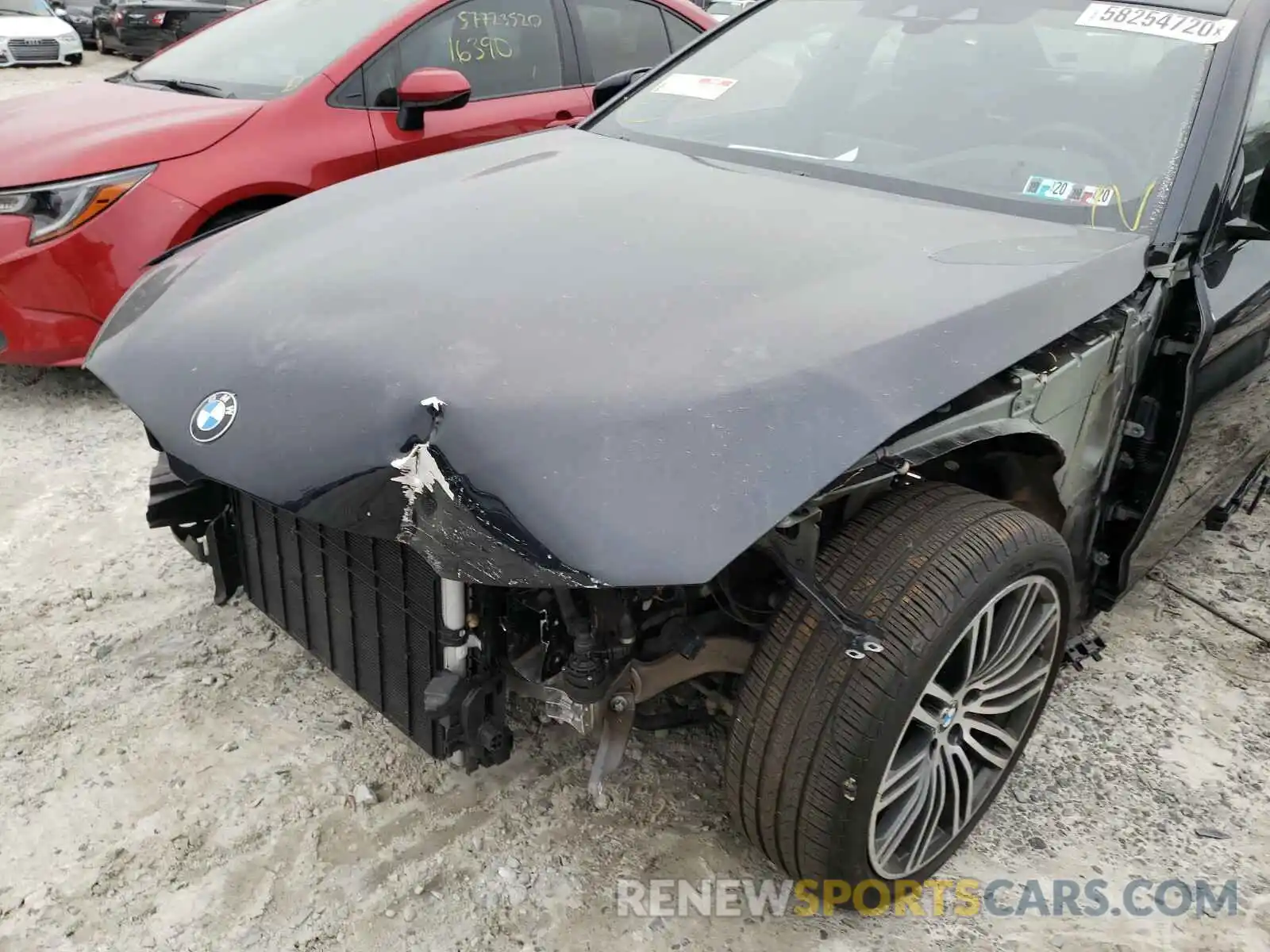 9 Photograph of a damaged car WBAJE7C50KWW34959 BMW 5 SERIES 2019
