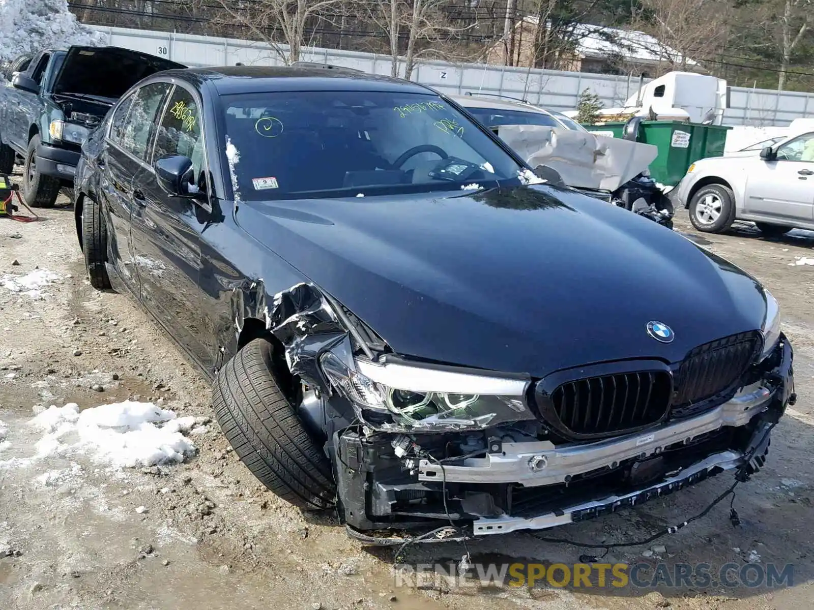 1 Фотография поврежденного автомобиля WBAJE7C51KWD55068 BMW 5 SERIES 2019