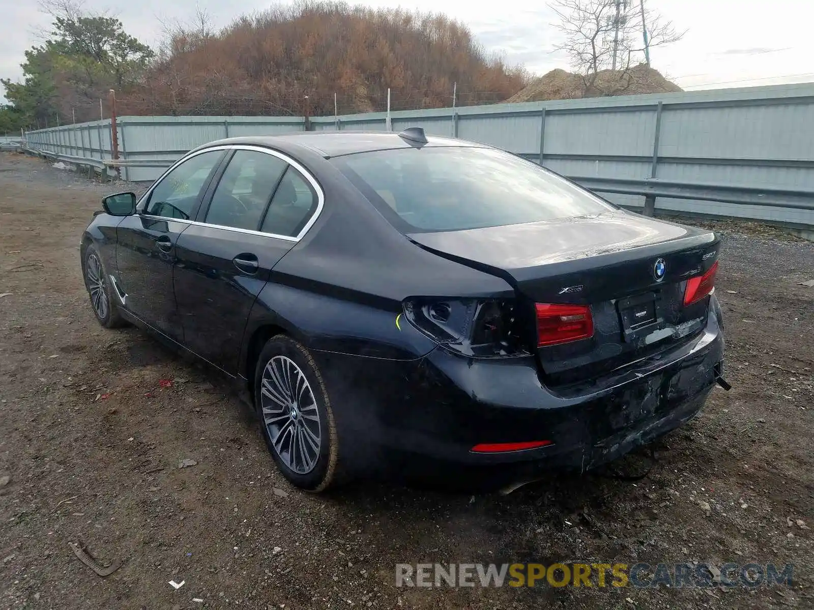 3 Photograph of a damaged car WBAJE7C51KWW19709 BMW 5 SERIES 2019