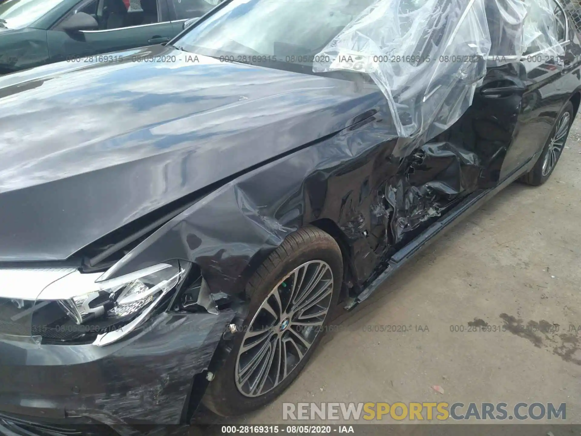 6 Photograph of a damaged car WBAJE7C51KWW22688 BMW 5 SERIES 2019