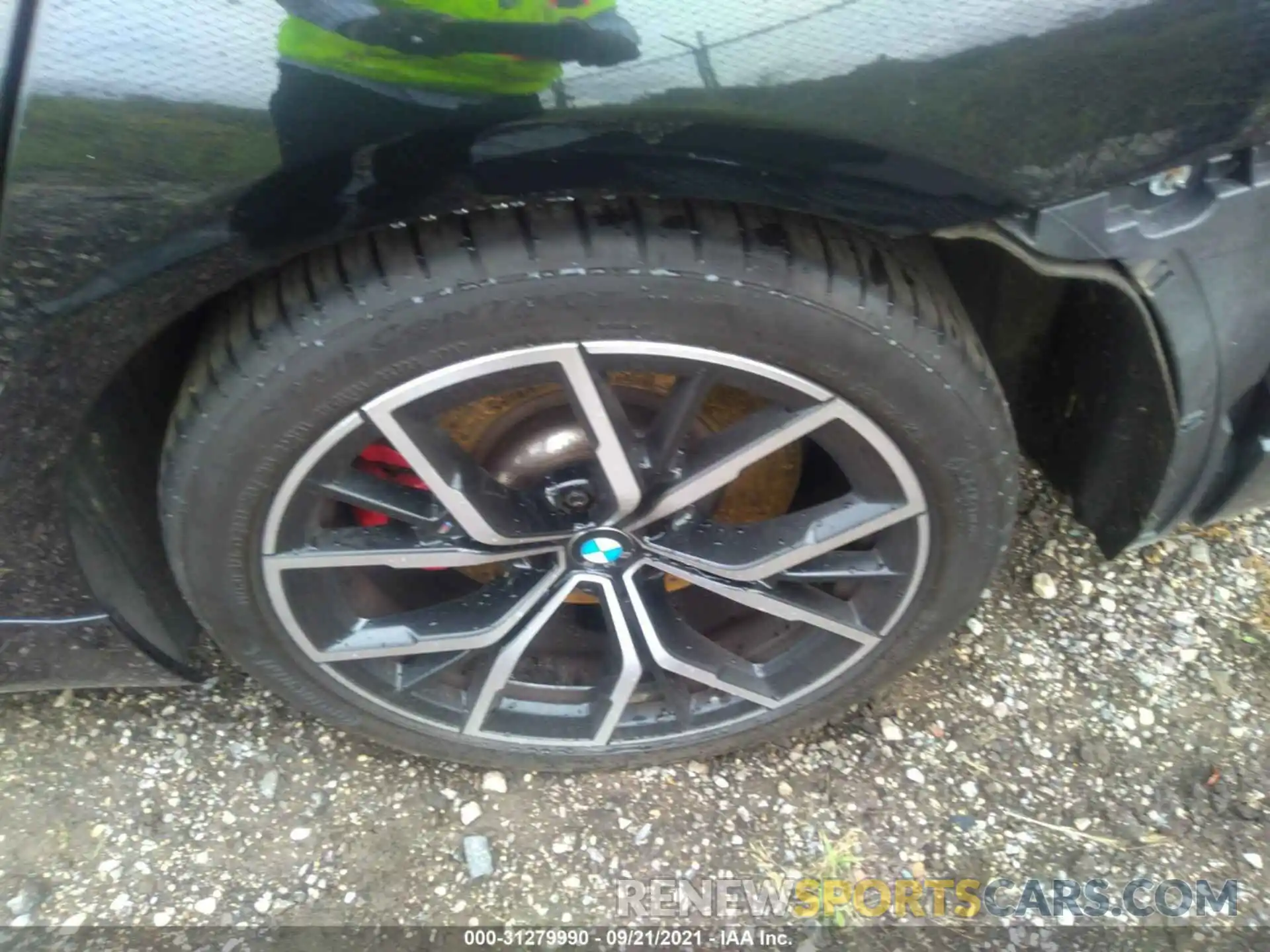 14 Photograph of a damaged car WBAJE7C52KWW08007 BMW 5 SERIES 2019