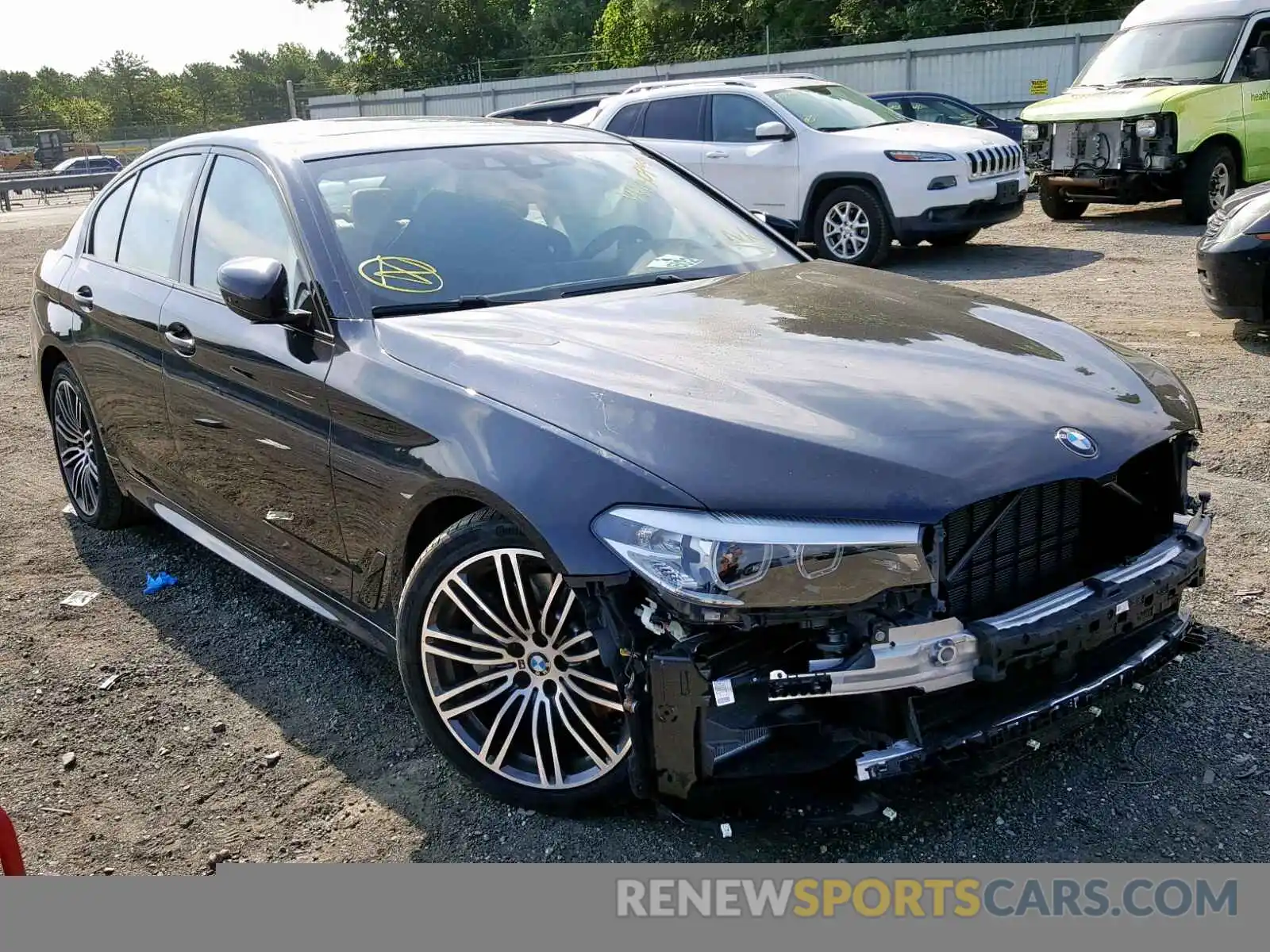 1 Photograph of a damaged car WBAJE7C52KWW11036 BMW 5 SERIES 2019