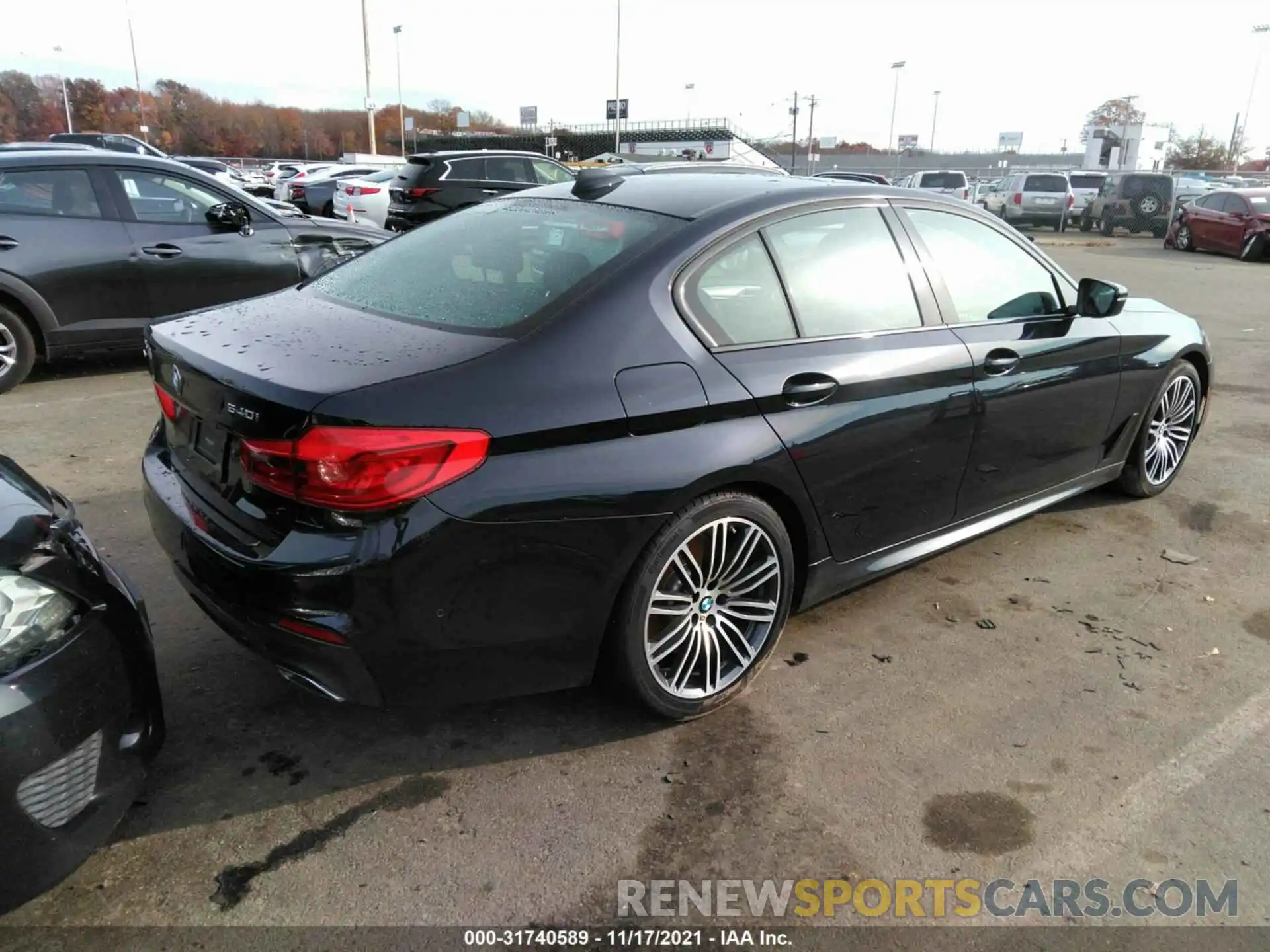 4 Photograph of a damaged car WBAJE7C52KWW20660 BMW 5 SERIES 2019