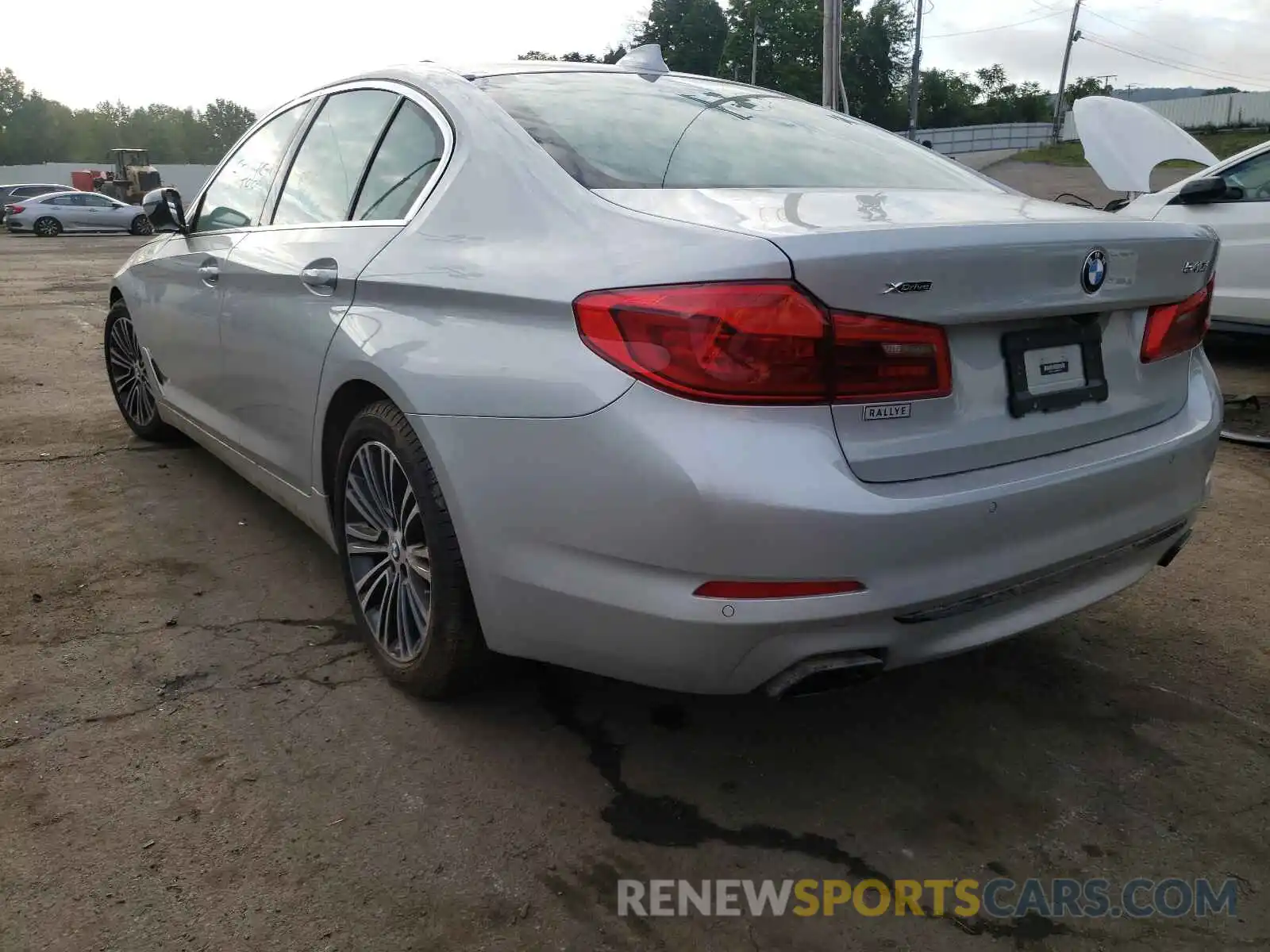 3 Photograph of a damaged car WBAJE7C52KWW30959 BMW 5 SERIES 2019