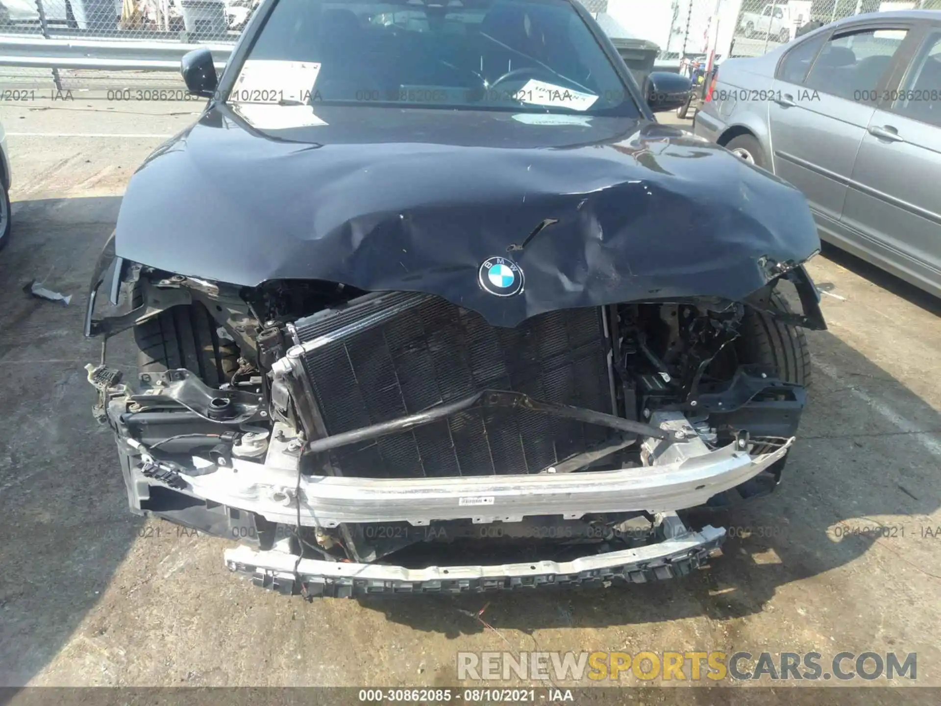 6 Photograph of a damaged car WBAJE7C52KWW31092 BMW 5 SERIES 2019