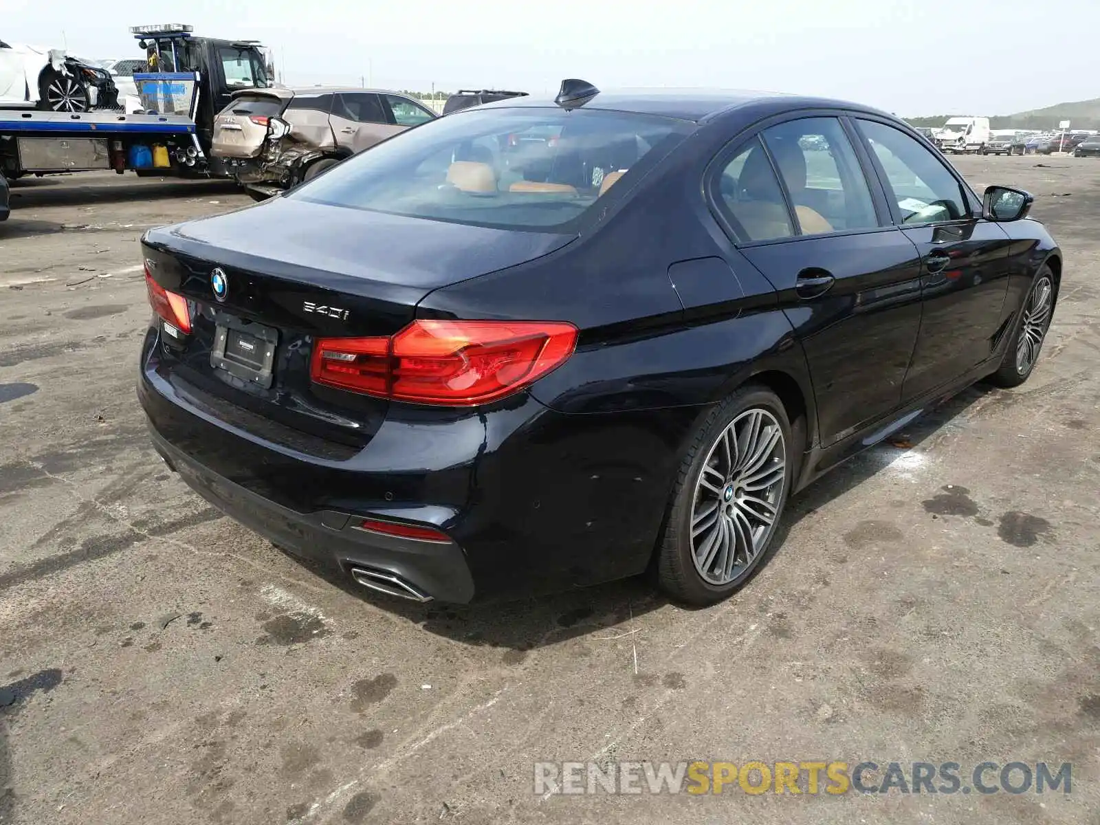 4 Фотография поврежденного автомобиля WBAJE7C53KWW20697 BMW 5 SERIES 2019