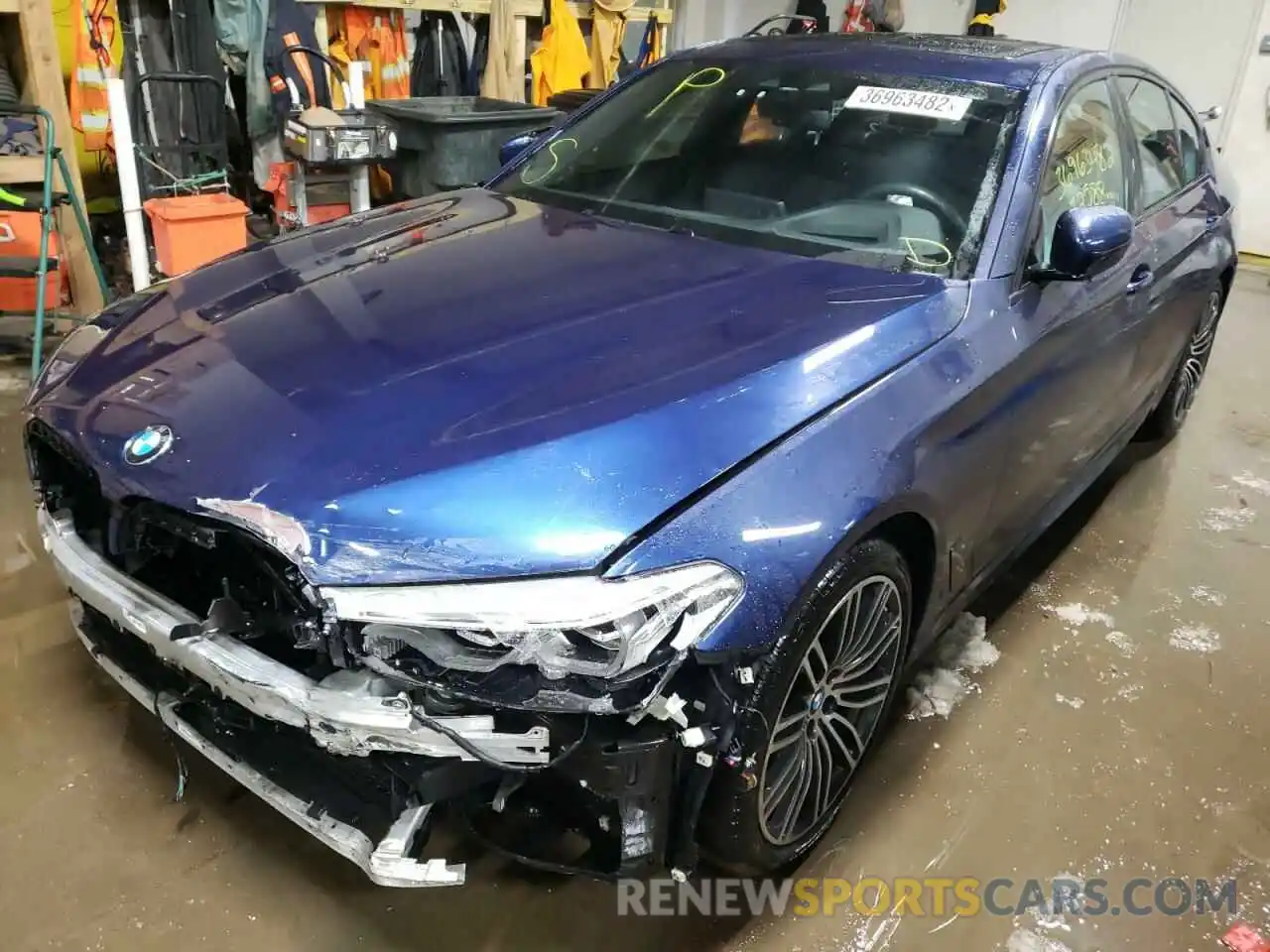 2 Photograph of a damaged car WBAJE7C54KG893030 BMW 5 SERIES 2019