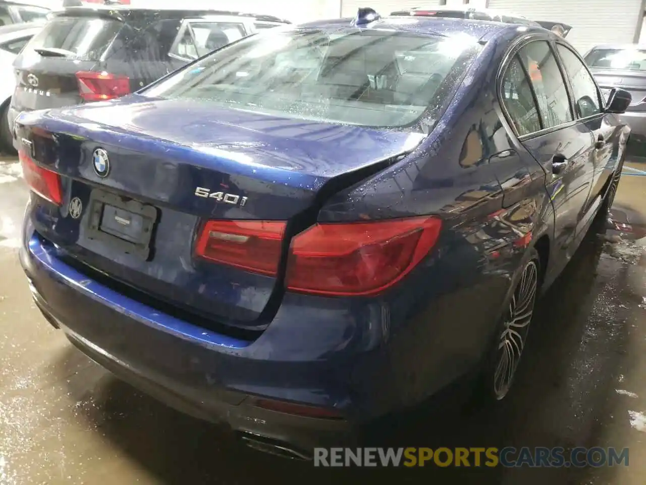 4 Photograph of a damaged car WBAJE7C54KG893030 BMW 5 SERIES 2019