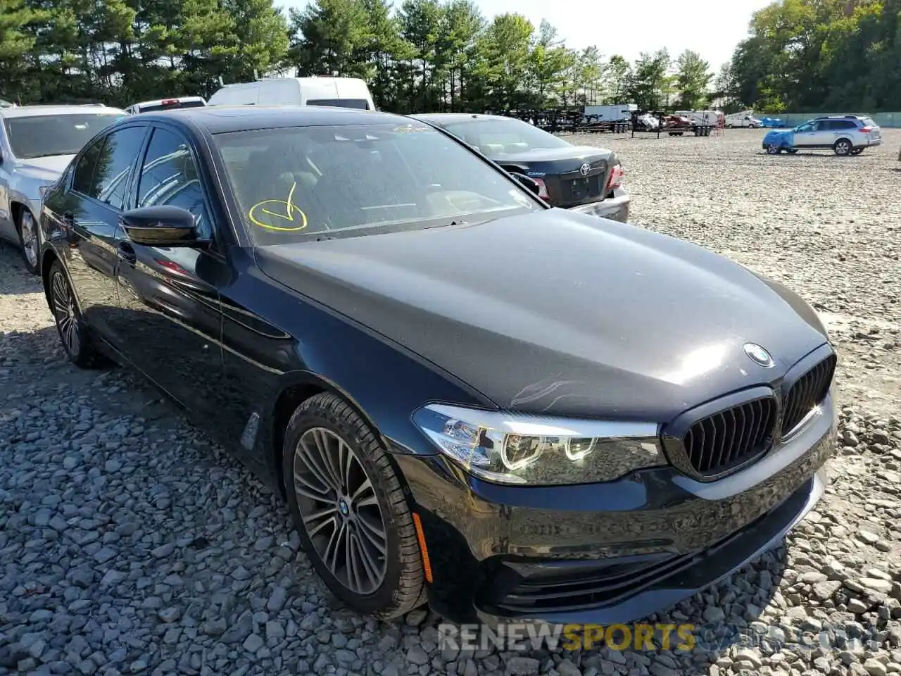 1 Фотография поврежденного автомобиля WBAJE7C54KWD55663 BMW 5 SERIES 2019