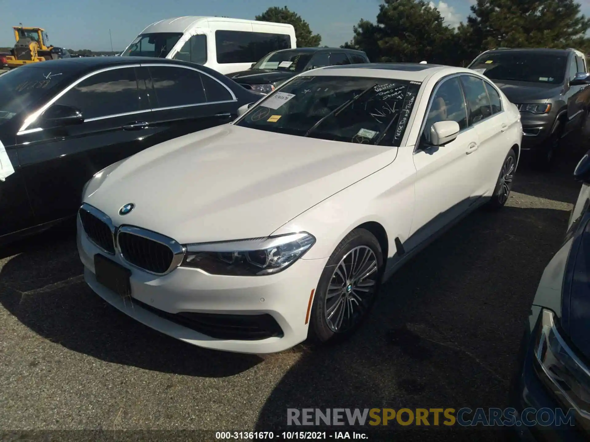 2 Photograph of a damaged car WBAJE7C54KWW00796 BMW 5 SERIES 2019