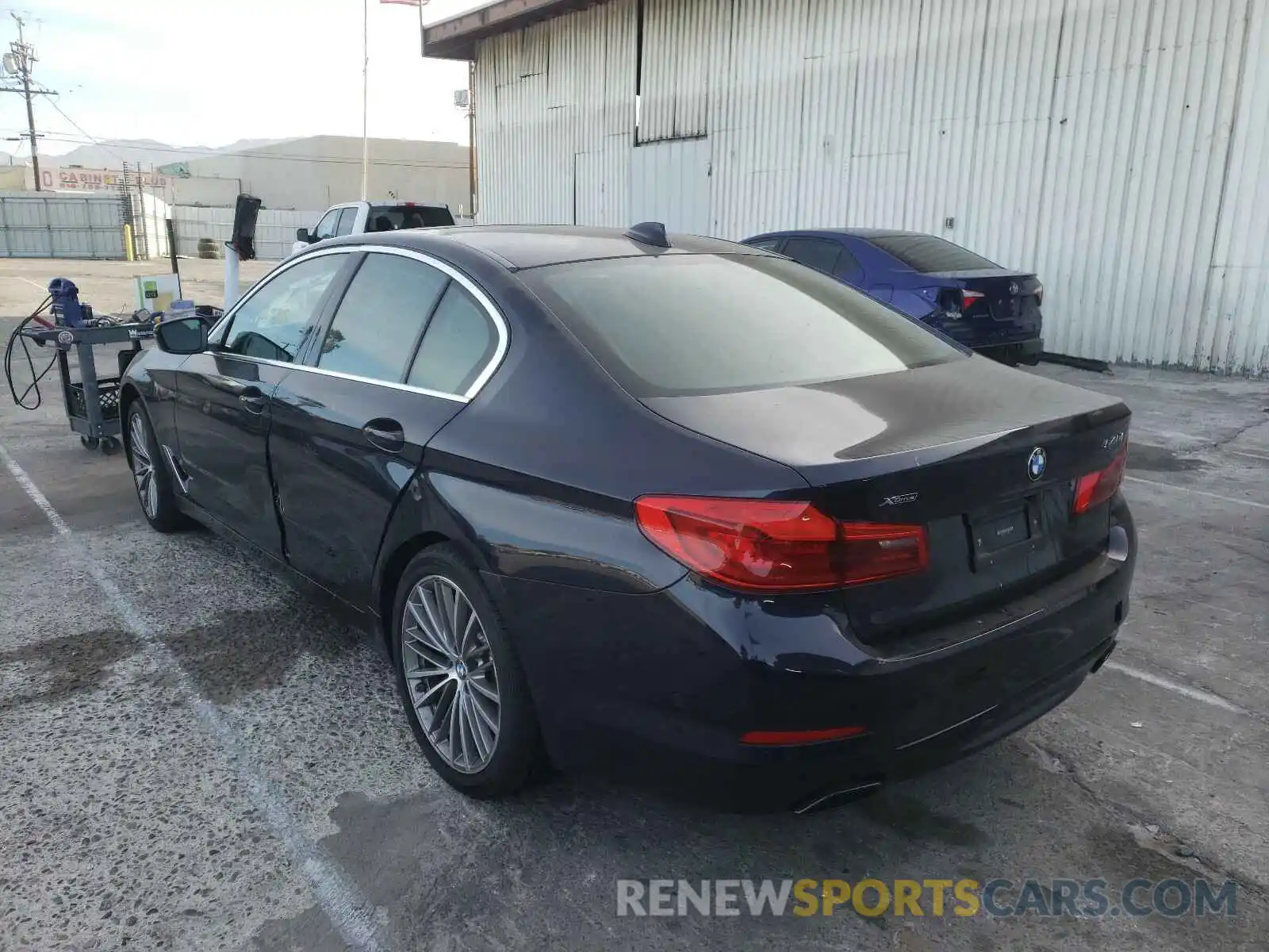 3 Photograph of a damaged car WBAJE7C54KWW07151 BMW 5 SERIES 2019