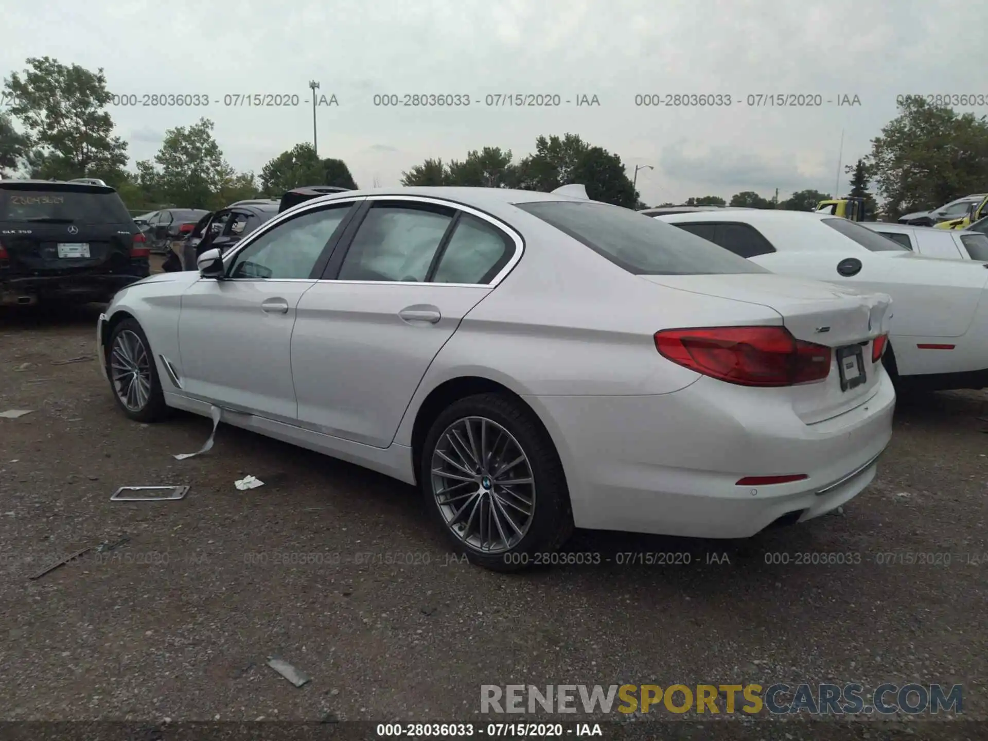 3 Photograph of a damaged car WBAJE7C54KWW23155 BMW 5 SERIES 2019