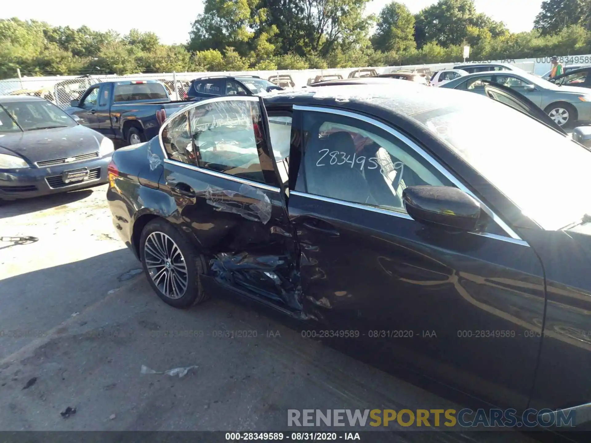 6 Photograph of a damaged car WBAJE7C54KWW28064 BMW 5 SERIES 2019