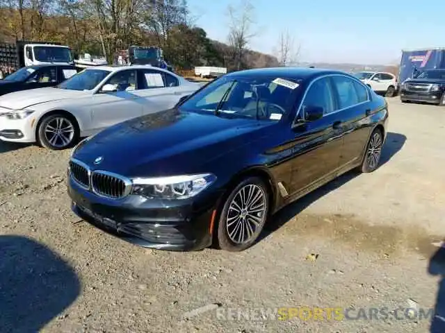 2 Фотография поврежденного автомобиля WBAJE7C54KWW31109 BMW 5 SERIES 2019