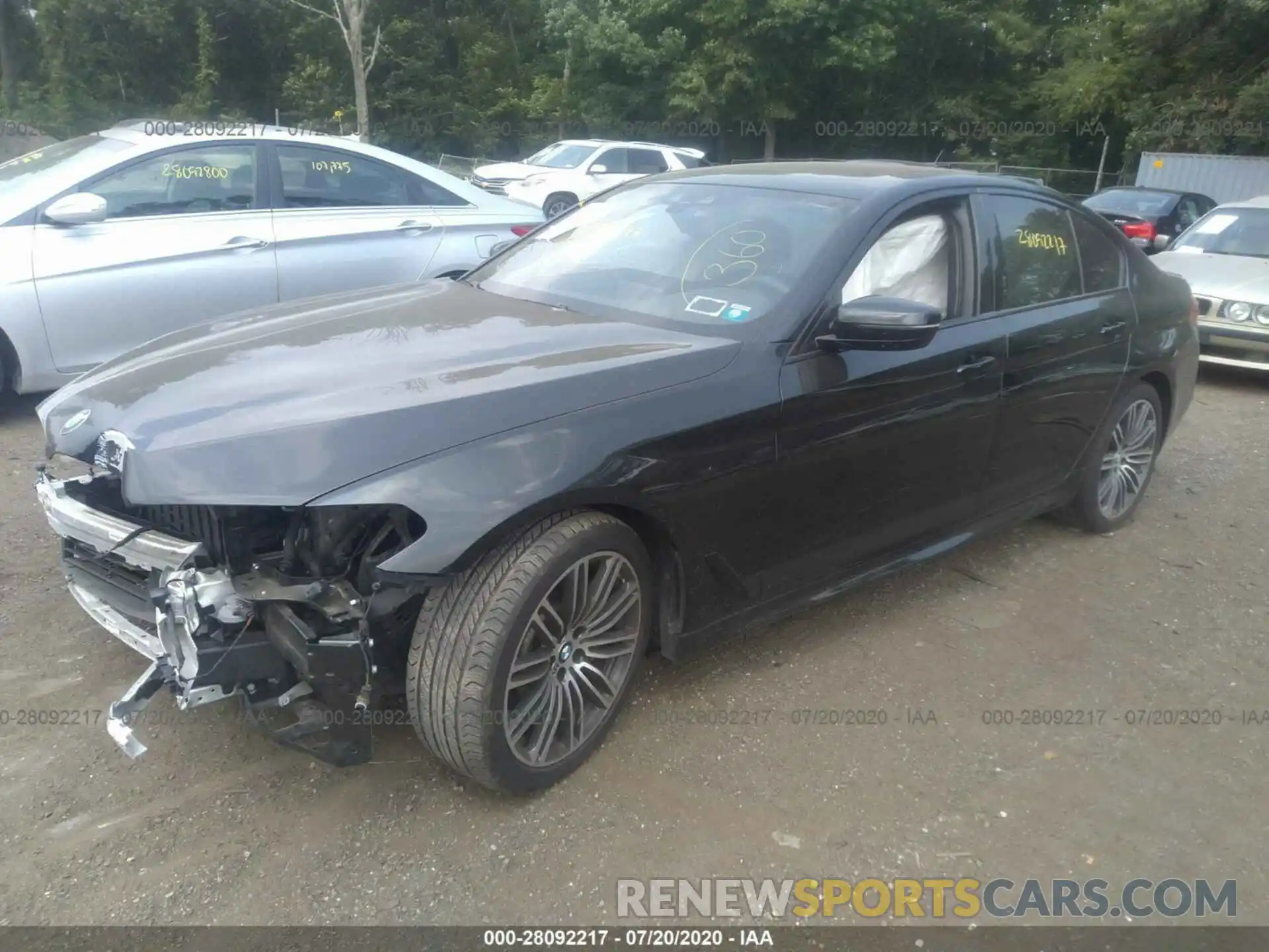 2 Photograph of a damaged car WBAJE7C55KWW12990 BMW 5 SERIES 2019