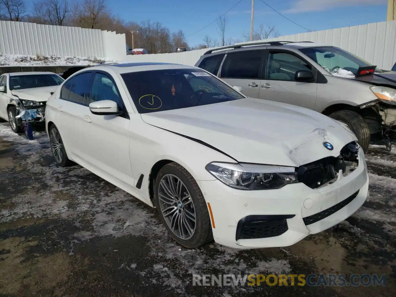 1 Photograph of a damaged car WBAJE7C55KWW23780 BMW 5 SERIES 2019