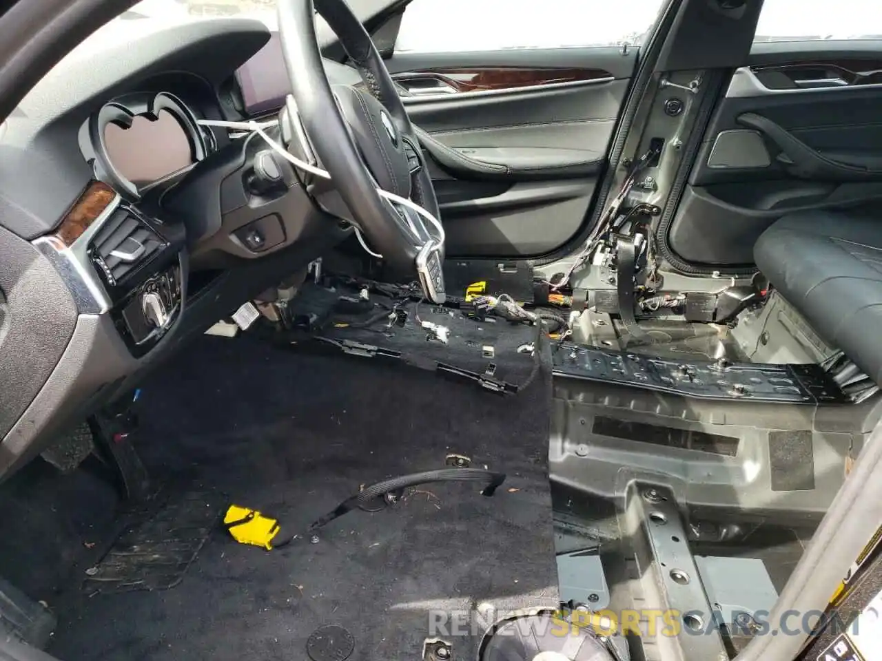 7 Фотография поврежденного автомобиля WBAJE7C55KWW35766 BMW 5 SERIES 2019