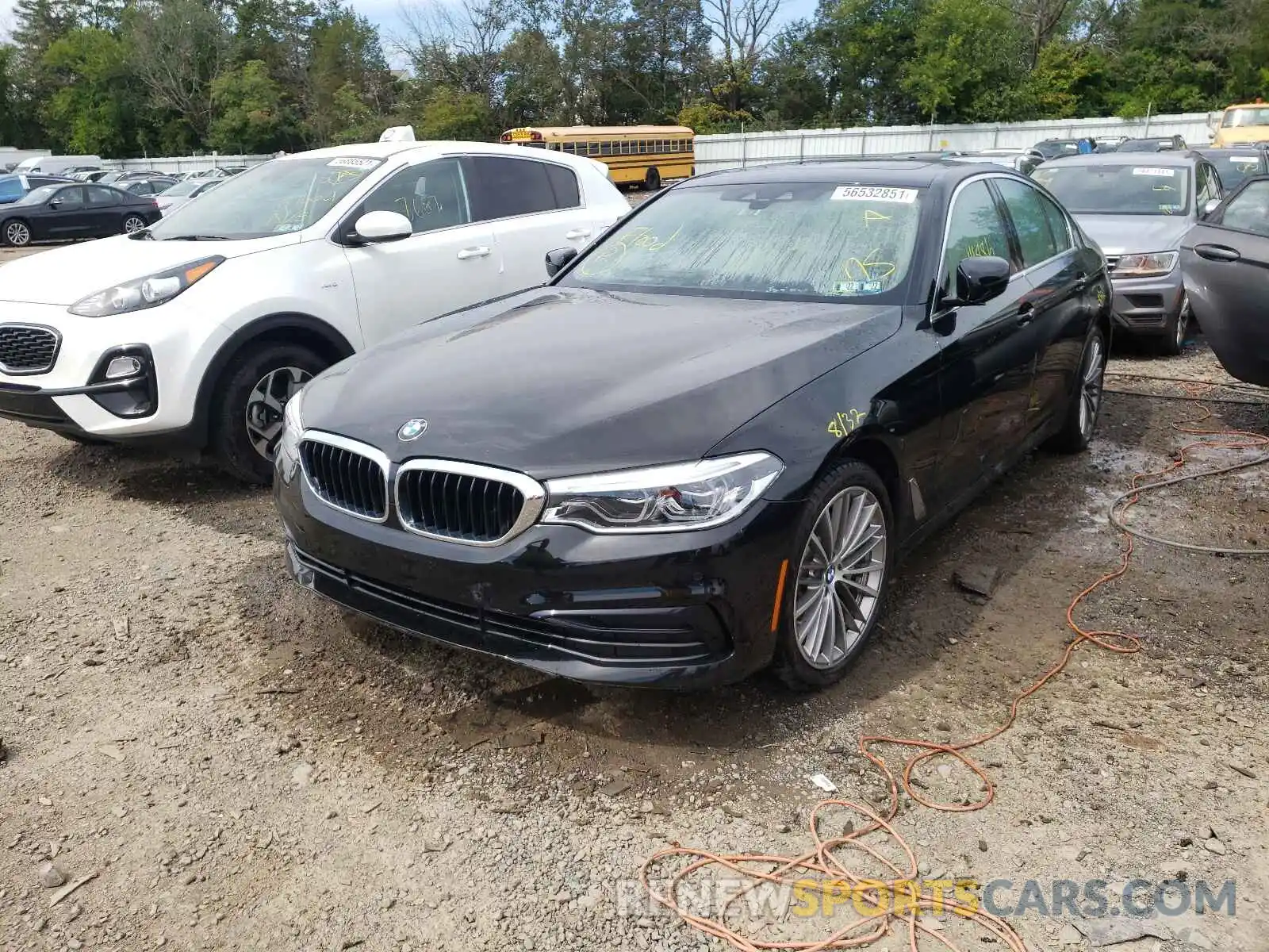 2 Photograph of a damaged car WBAJE7C55KWW44029 BMW 5 SERIES 2019