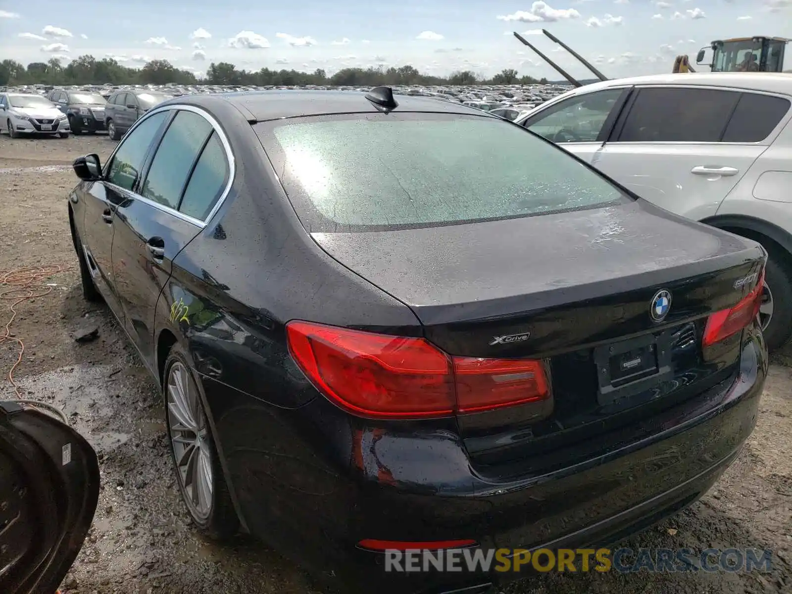 3 Photograph of a damaged car WBAJE7C55KWW44029 BMW 5 SERIES 2019