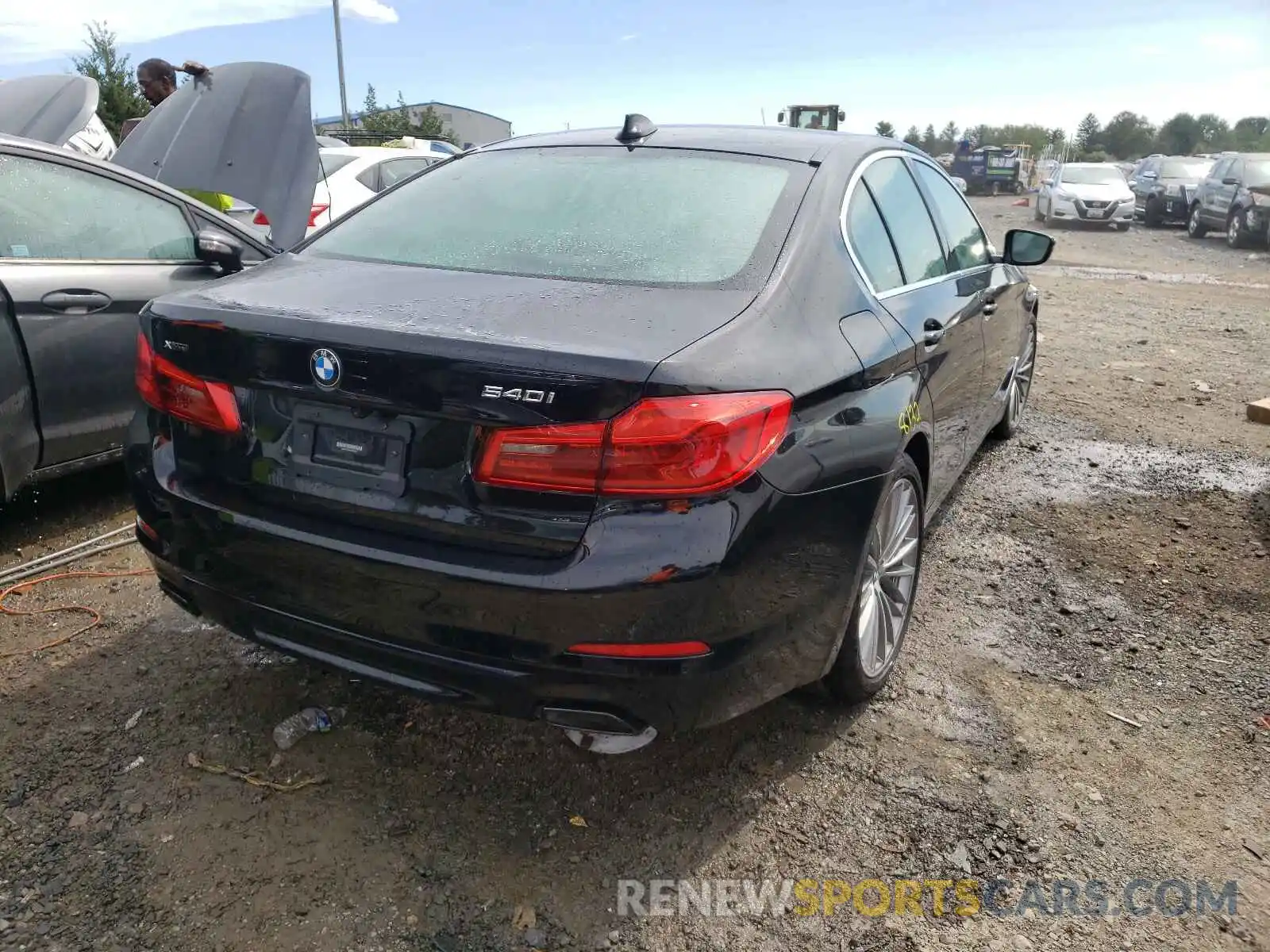 4 Фотография поврежденного автомобиля WBAJE7C55KWW44029 BMW 5 SERIES 2019