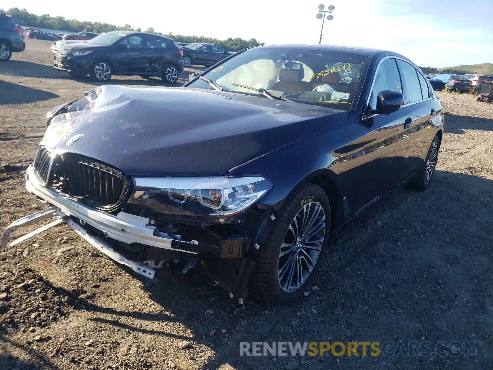 2 Photograph of a damaged car WBAJE7C56KG892574 BMW 5 SERIES 2019