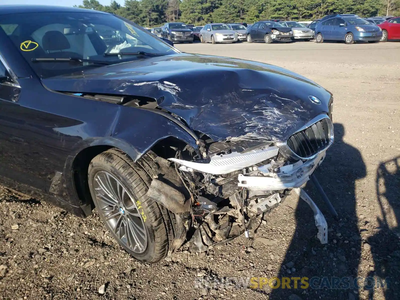 9 Photograph of a damaged car WBAJE7C56KG892574 BMW 5 SERIES 2019