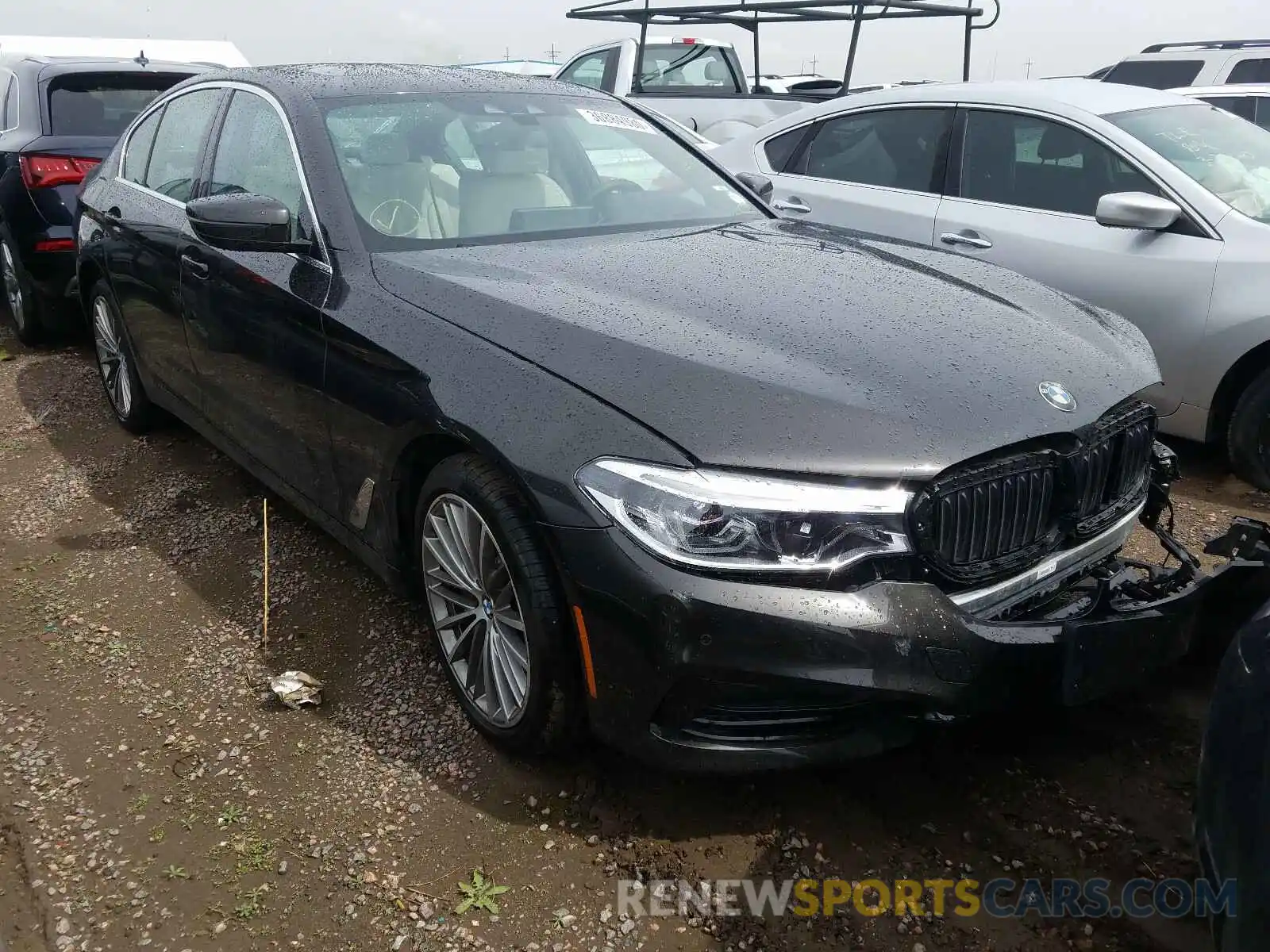 1 Photograph of a damaged car WBAJE7C56KWD55146 BMW 5 SERIES 2019