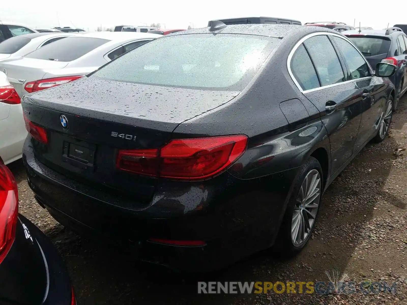 4 Photograph of a damaged car WBAJE7C56KWD55146 BMW 5 SERIES 2019