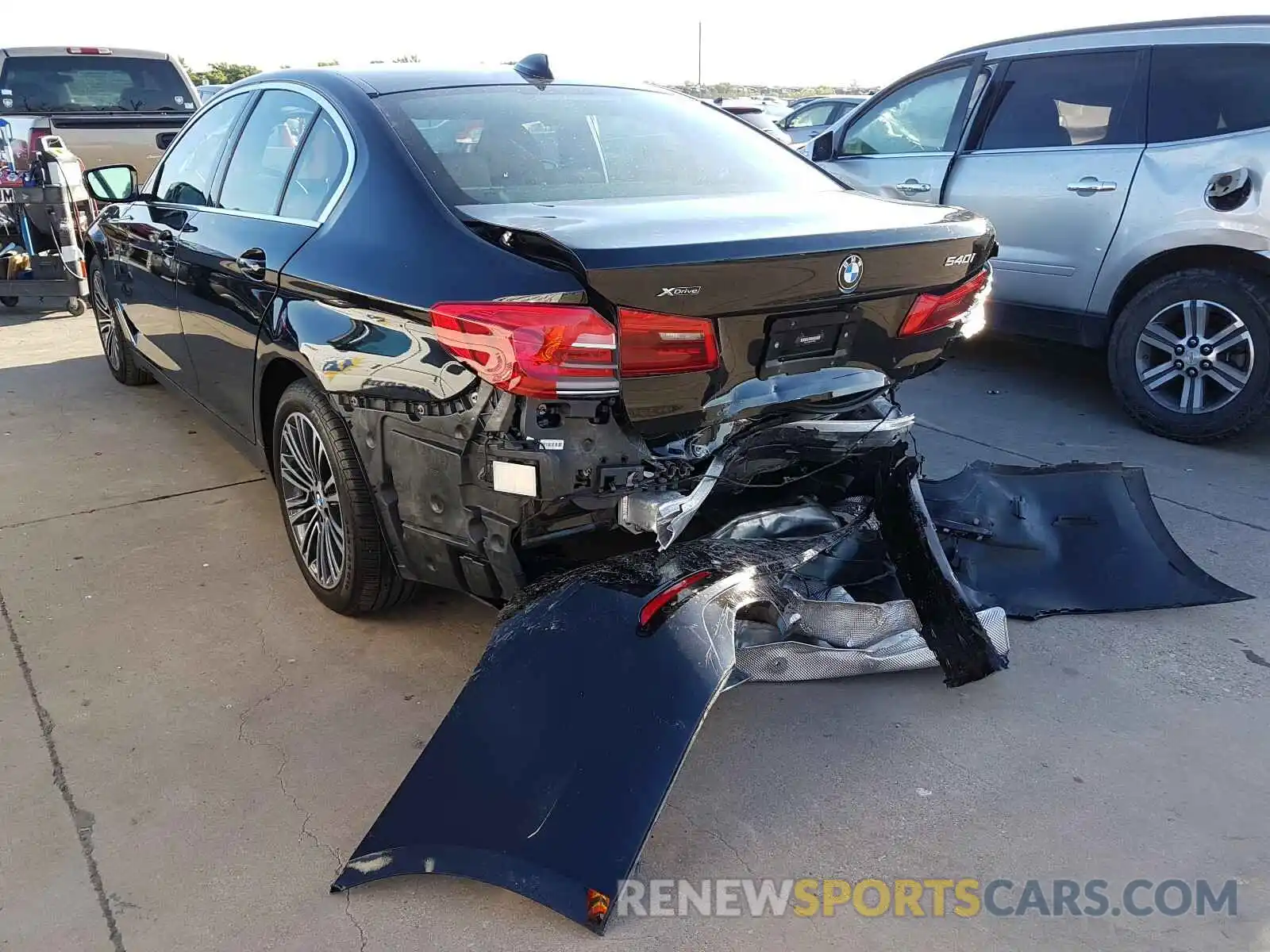 3 Photograph of a damaged car WBAJE7C56KWW04591 BMW 5 SERIES 2019