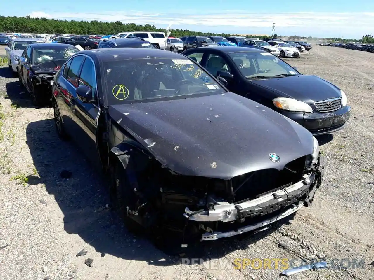 1 Photograph of a damaged car WBAJE7C56KWW41592 BMW 5 SERIES 2019