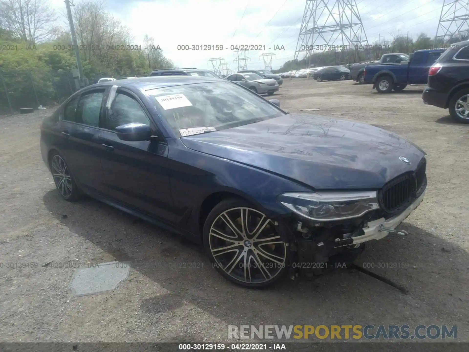 1 Фотография поврежденного автомобиля WBAJE7C57KWD55625 BMW 5 SERIES 2019