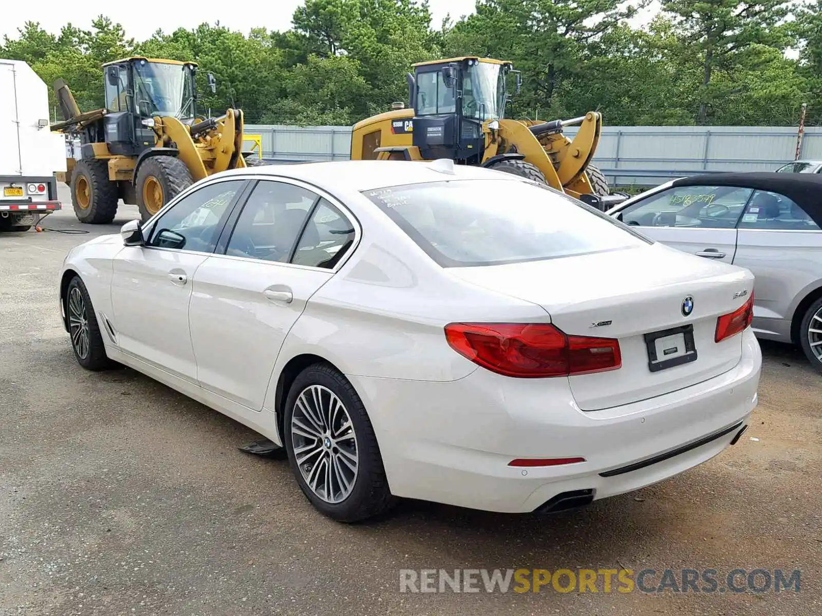 3 Photograph of a damaged car WBAJE7C57KWW01196 BMW 5 SERIES 2019