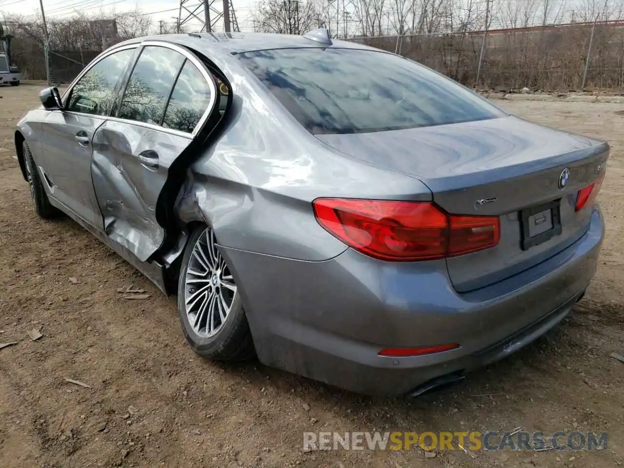 3 Фотография поврежденного автомобиля WBAJE7C59KG892746 BMW 5 SERIES 2019