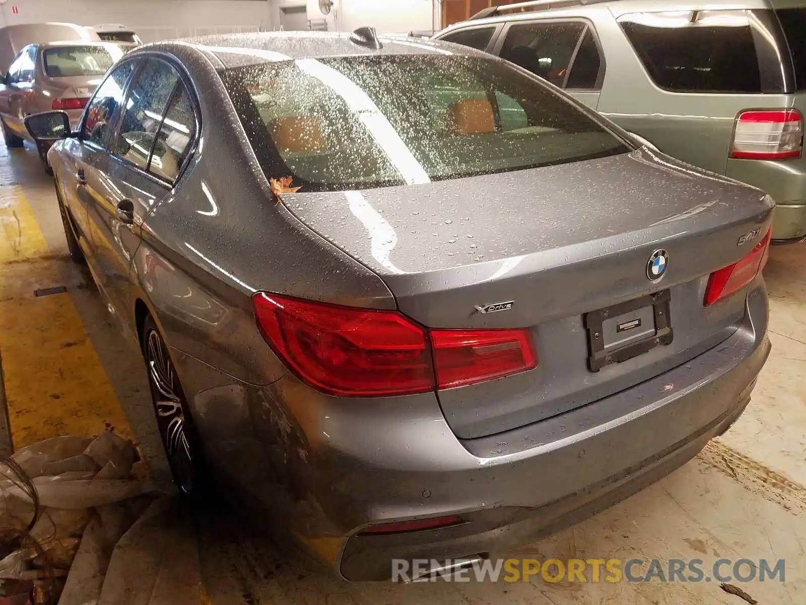 3 Photograph of a damaged car WBAJE7C59KG893282 BMW 5 SERIES 2019