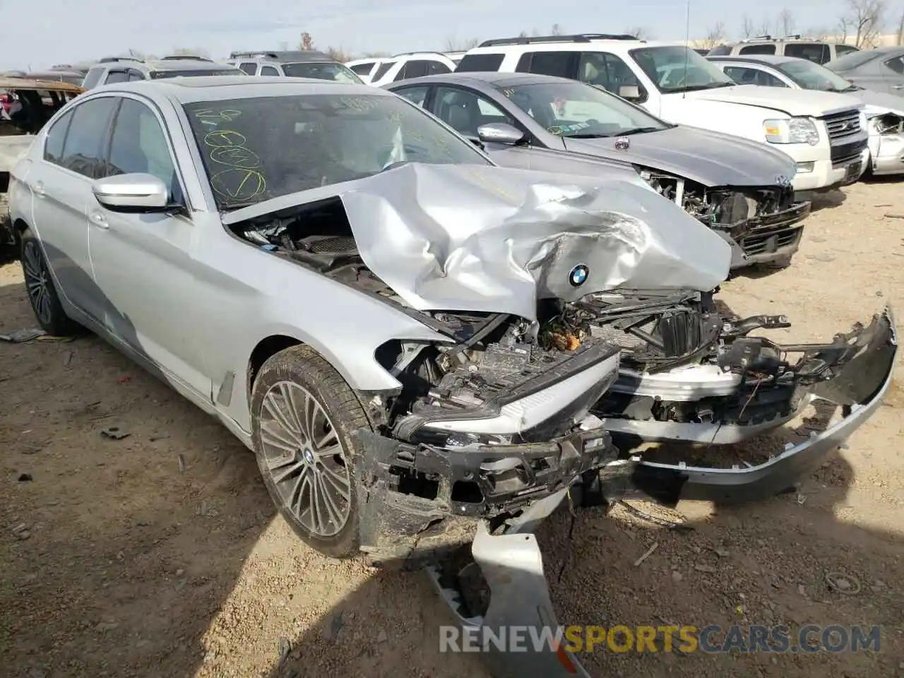 1 Photograph of a damaged car WBAJE7C59KWD53956 BMW 5 SERIES 2019