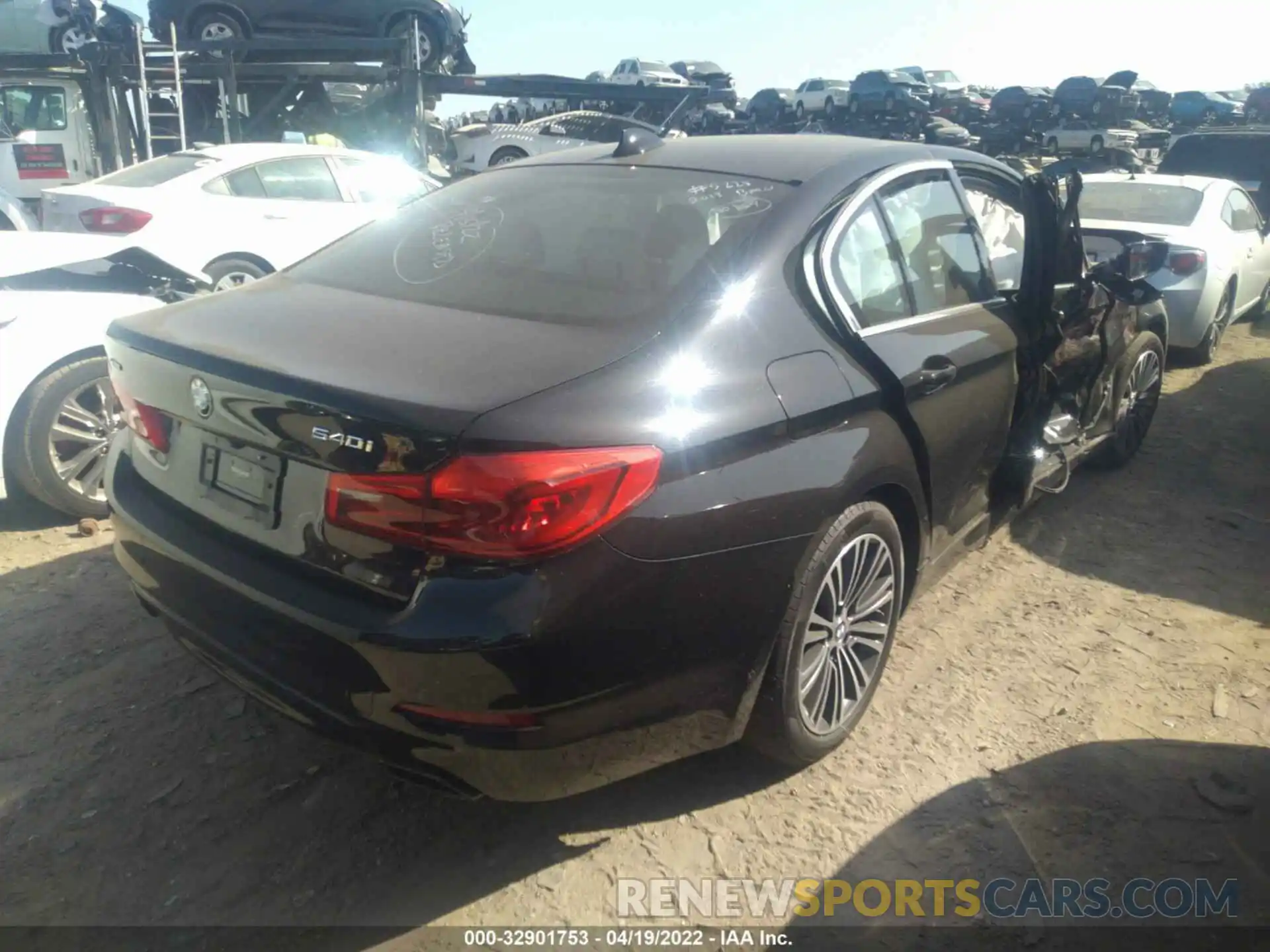 4 Photograph of a damaged car WBAJE7C59KWW15651 BMW 5 SERIES 2019