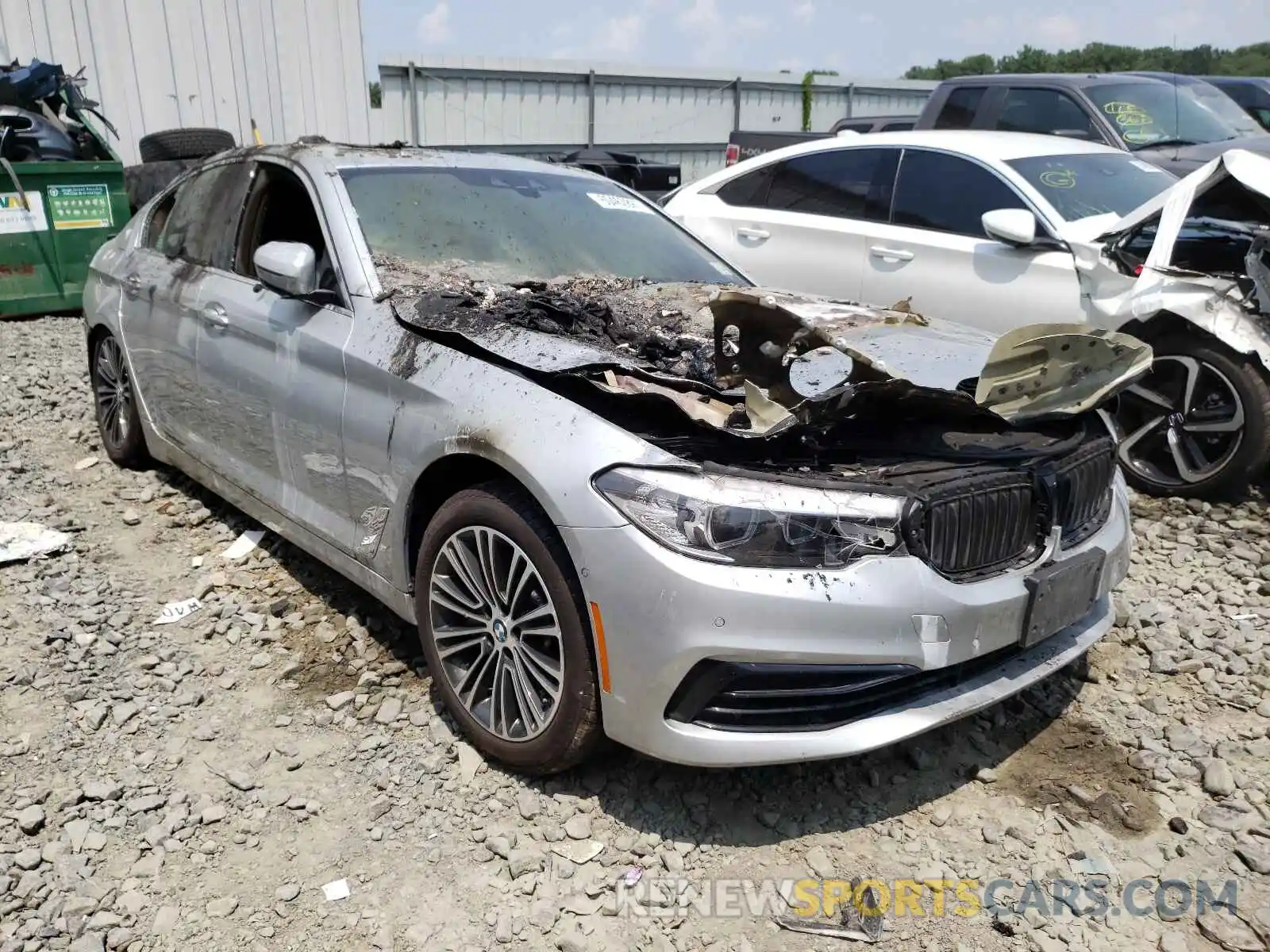 1 Photograph of a damaged car WBAJE7C59KWW19067 BMW 5 SERIES 2019