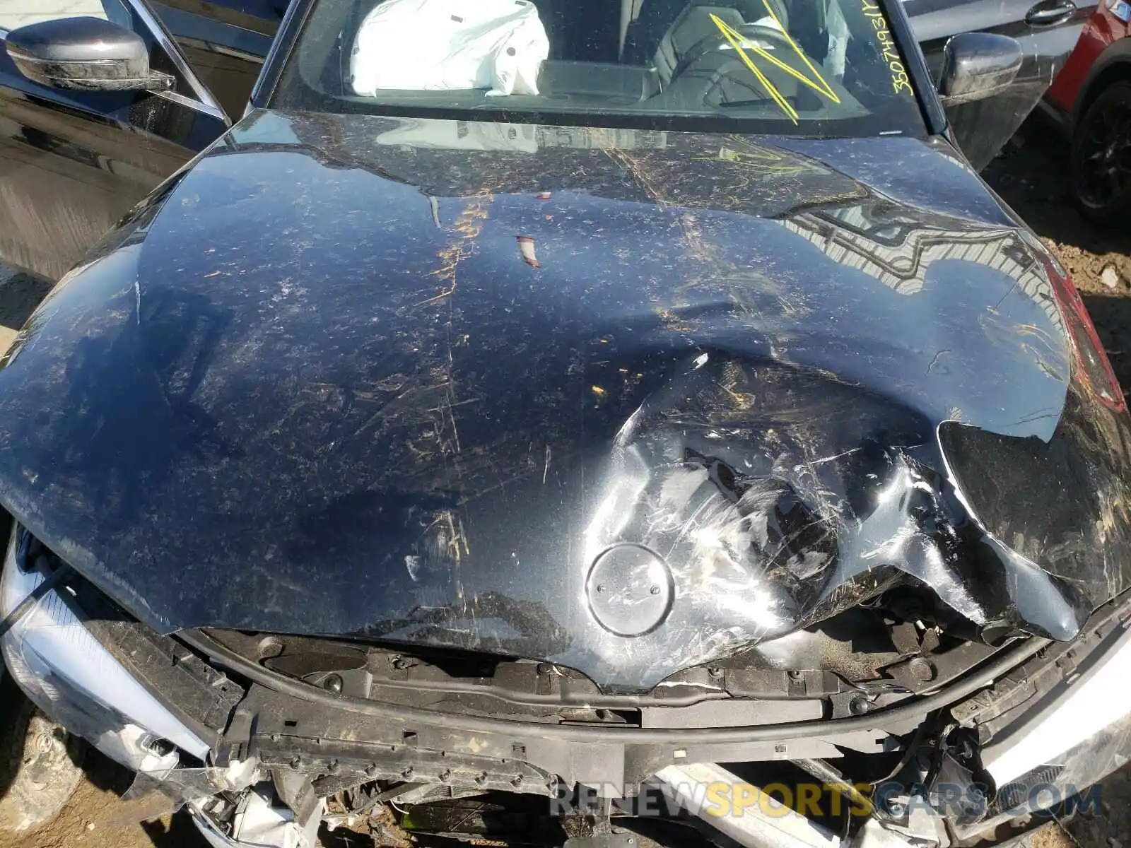 7 Фотография поврежденного автомобиля WBAJE7C5XKWW10832 BMW 5 SERIES 2019