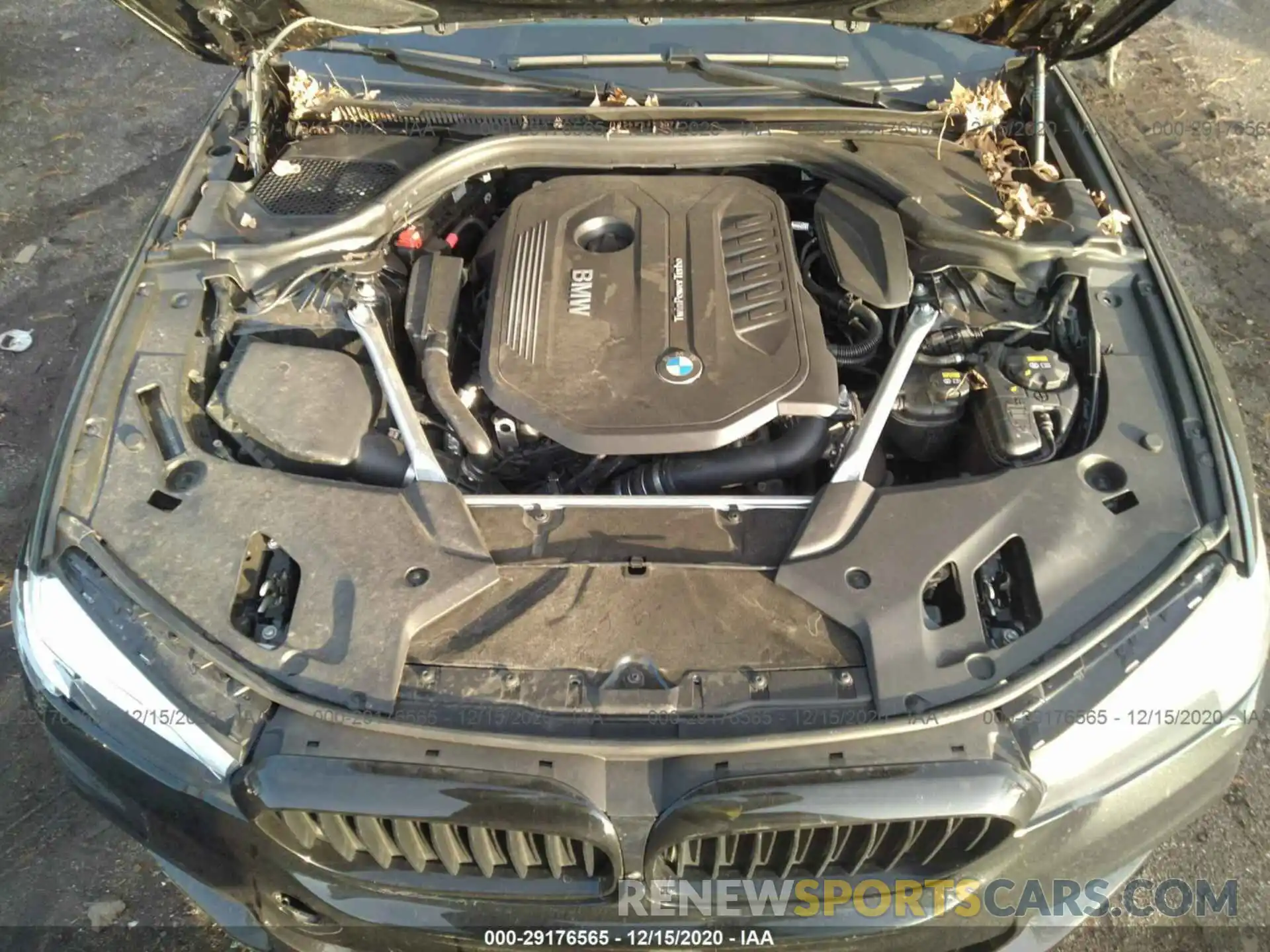 10 Photograph of a damaged car WBAJE7C5XKWW12791 BMW 5 SERIES 2019