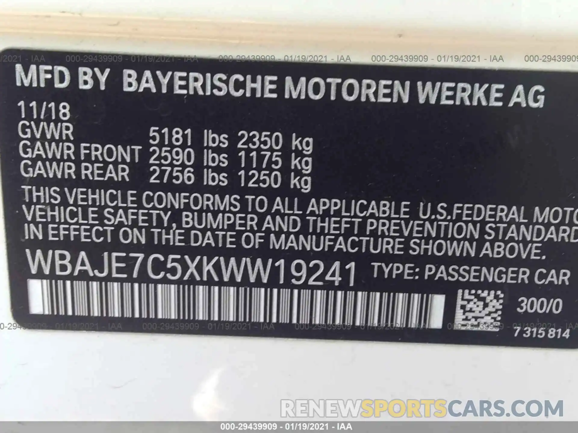 9 Photograph of a damaged car WBAJE7C5XKWW19241 BMW 5 SERIES 2019
