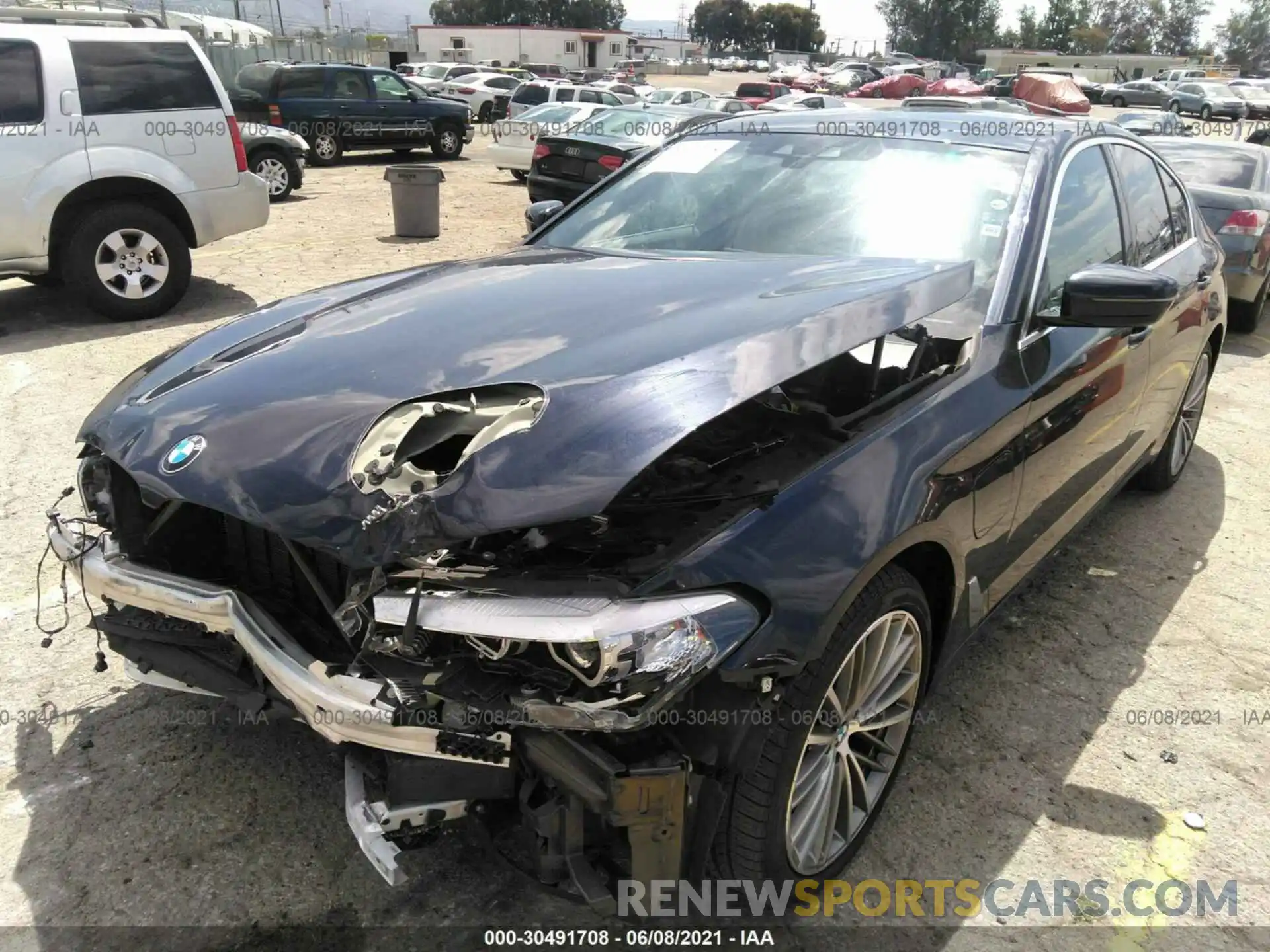 2 Photograph of a damaged car WBAJA9C07LCD35082 BMW 5 SERIES 2020