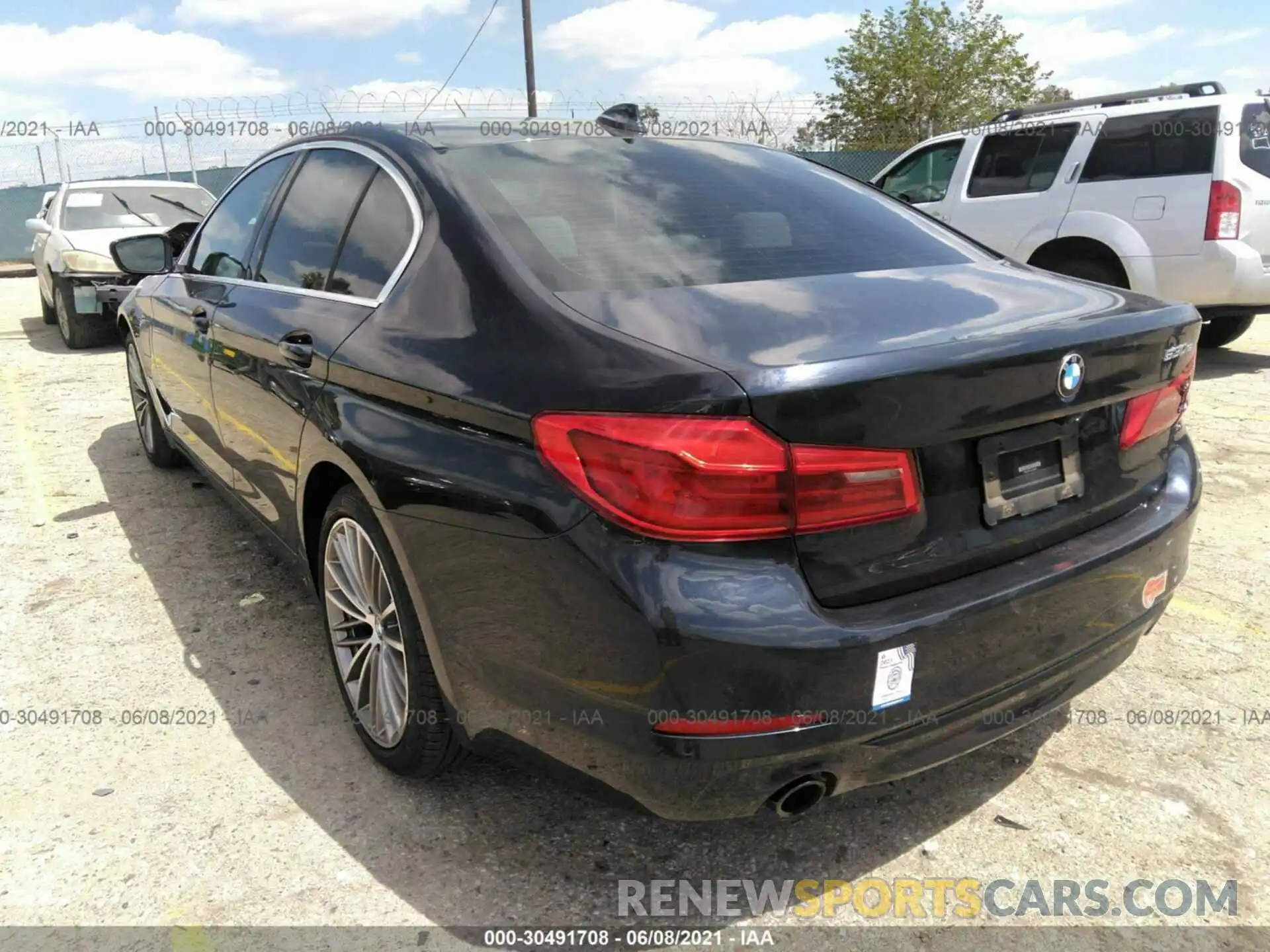 3 Photograph of a damaged car WBAJA9C07LCD35082 BMW 5 SERIES 2020