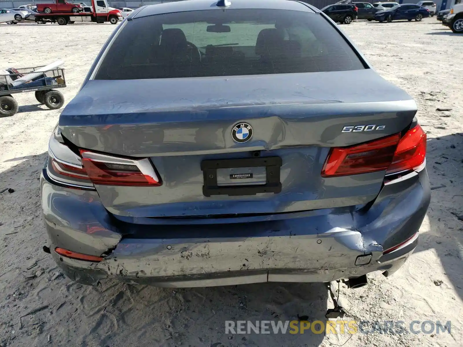 9 Photograph of a damaged car WBAJB1C00LCD08997 BMW 5 SERIES 2020