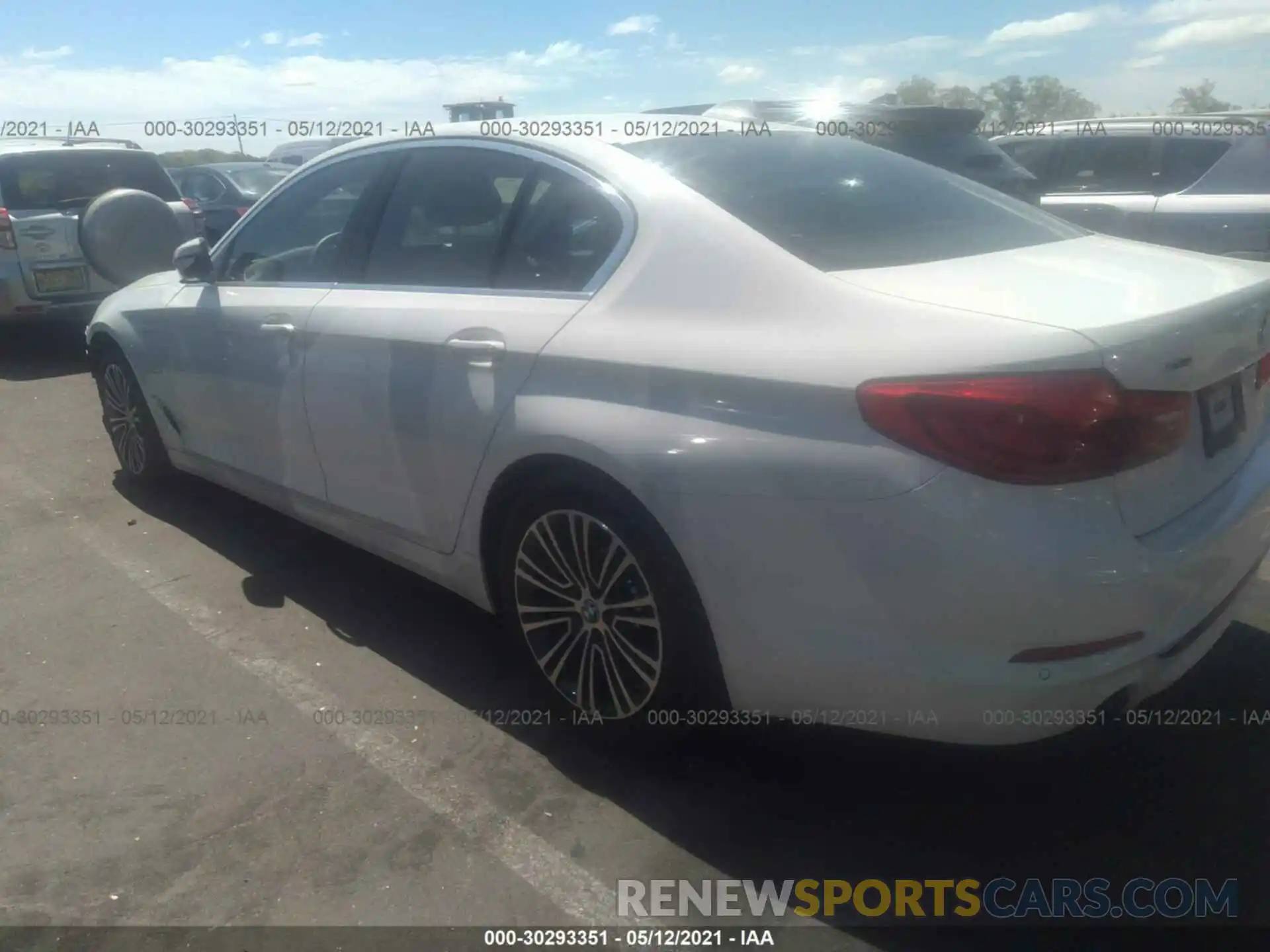 3 Photograph of a damaged car WBAJB1C05LCD31899 BMW 5 SERIES 2020