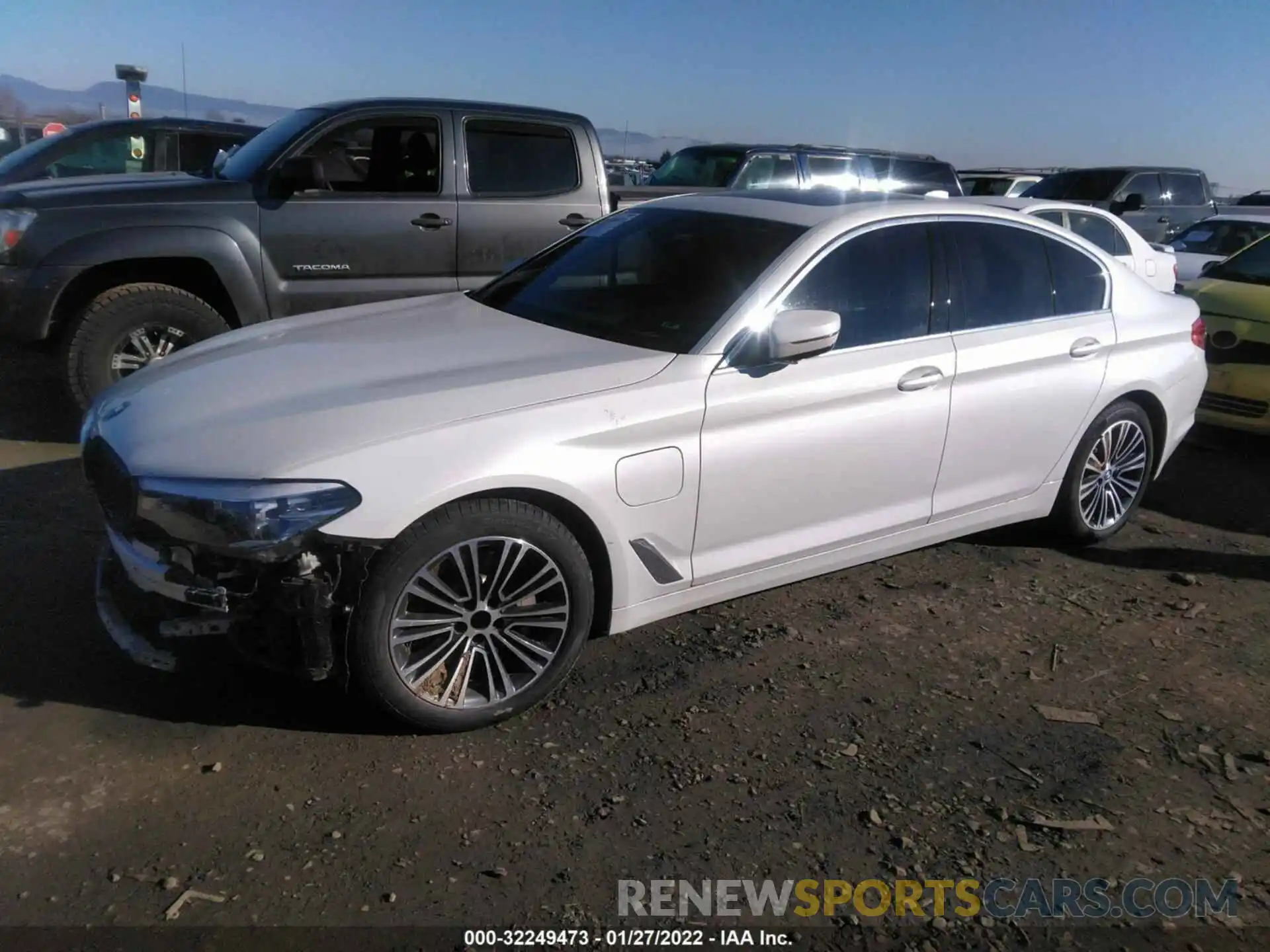 2 Photograph of a damaged car WBAJB1C07LCD23173 BMW 5 SERIES 2020