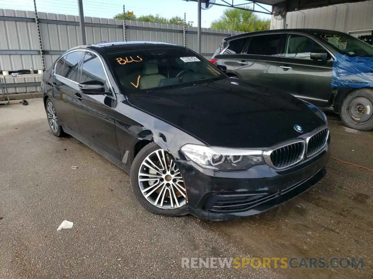 1 Photograph of a damaged car WBAJB1C07LCE10734 BMW 5 SERIES 2020