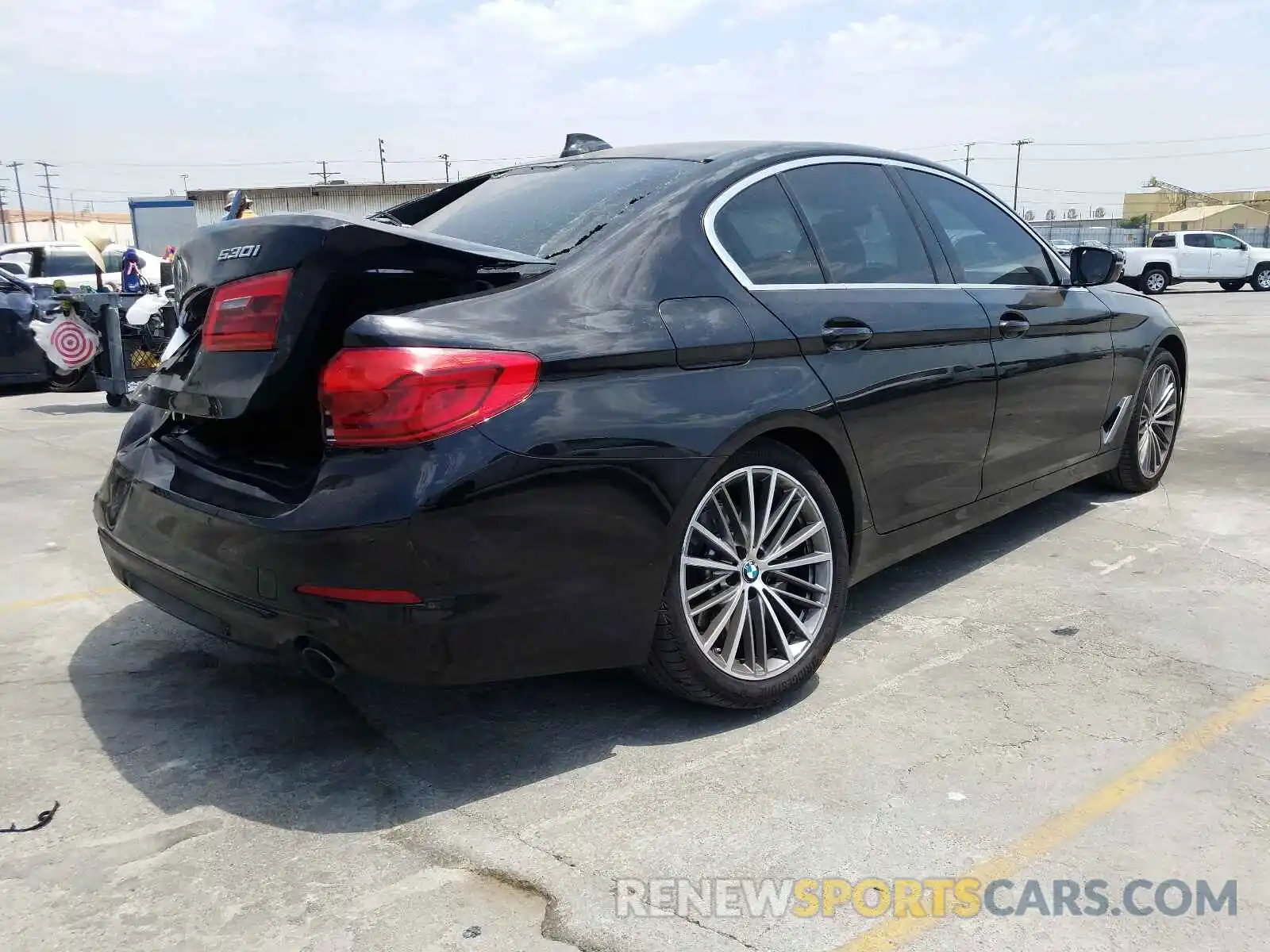 4 Photograph of a damaged car WBAJR3C00LCD58614 BMW 5 SERIES 2020