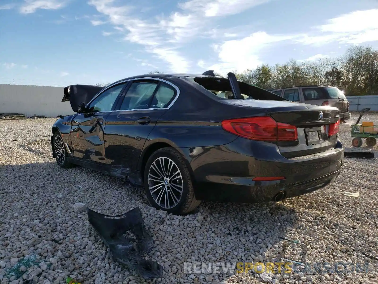 3 Photograph of a damaged car WBAJR3C01LWW63339 BMW 5 SERIES 2020